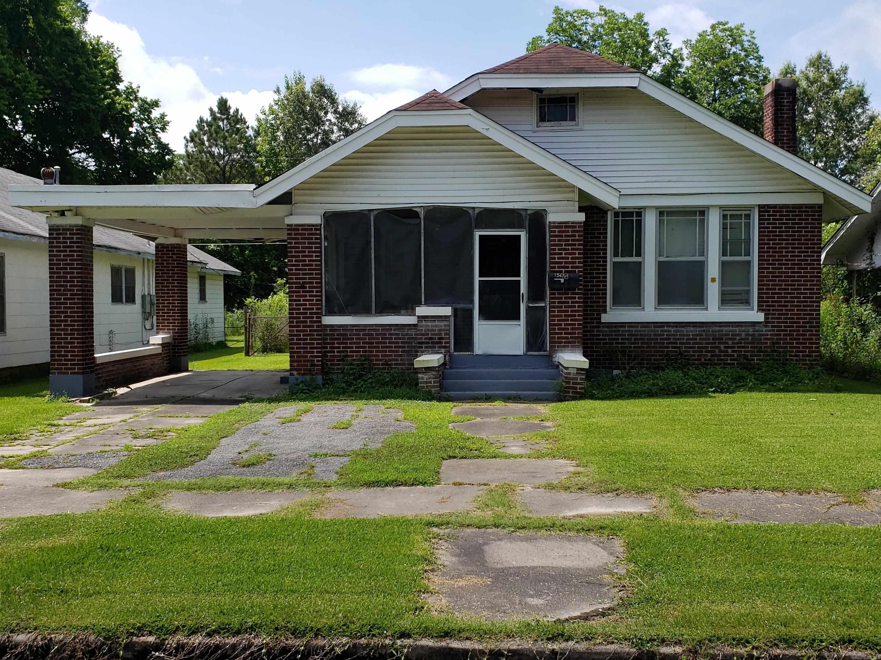 1508 W 18th Ave  Pine Bluff, AR