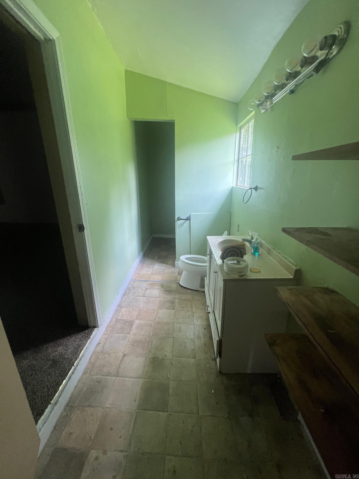 820 Lewis  Bauxite, AR