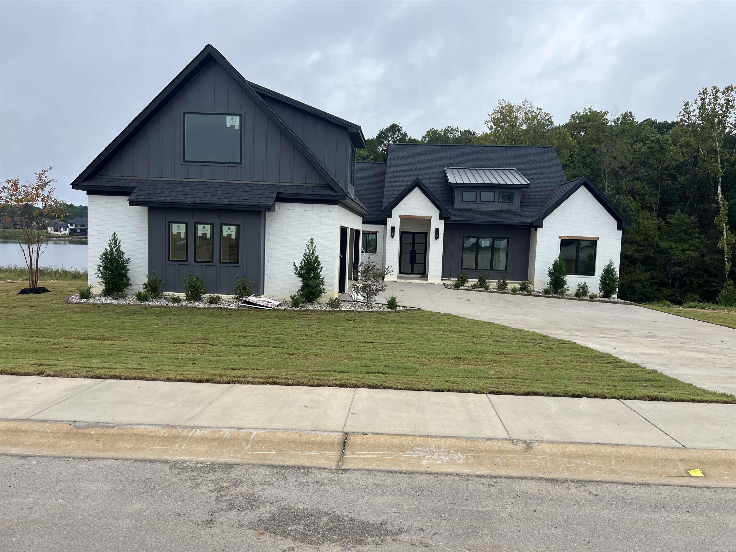 6143 Majestic Waters  Benton, AR