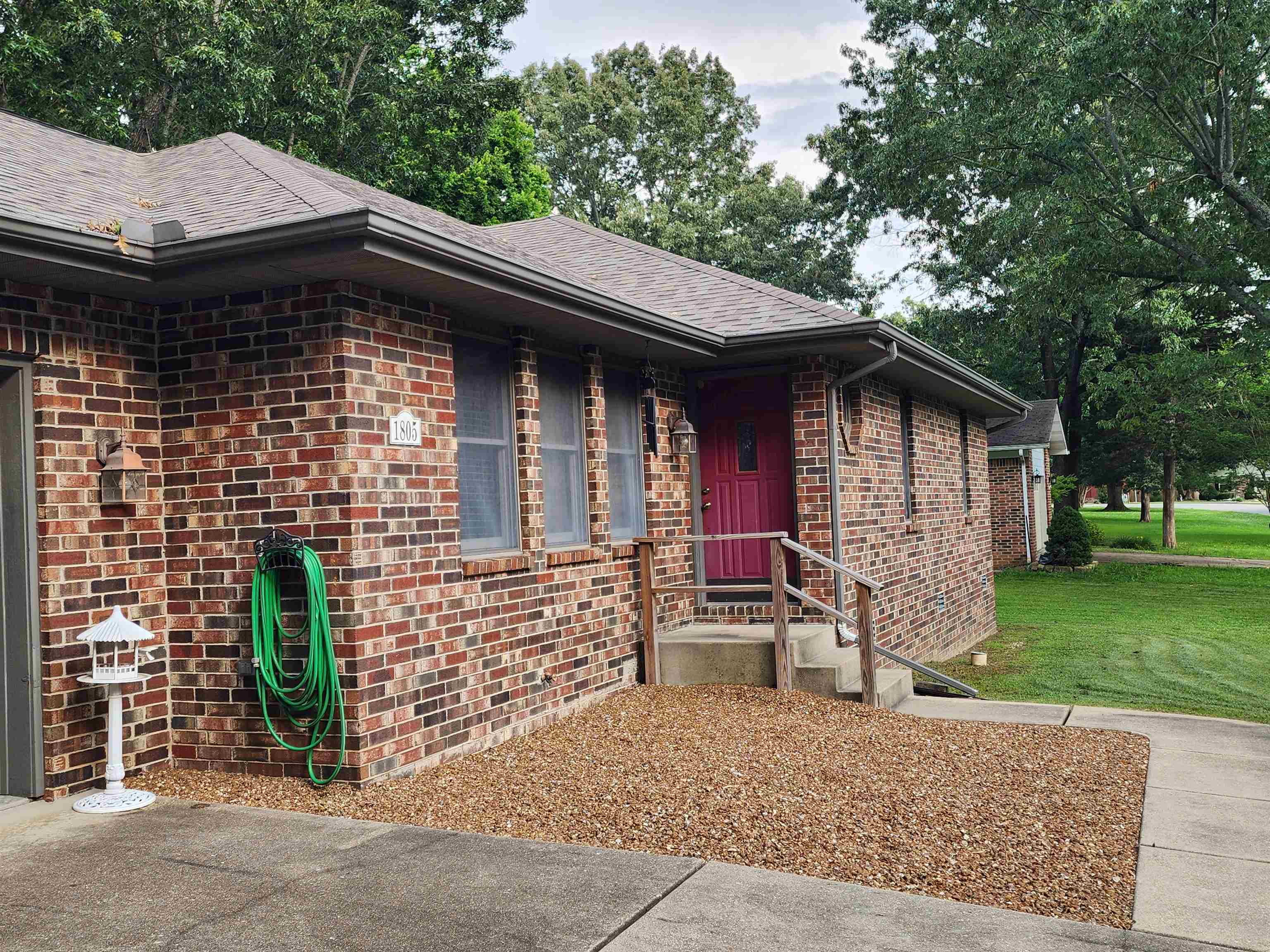 1805 Van Buren  Mountain Home, AR
