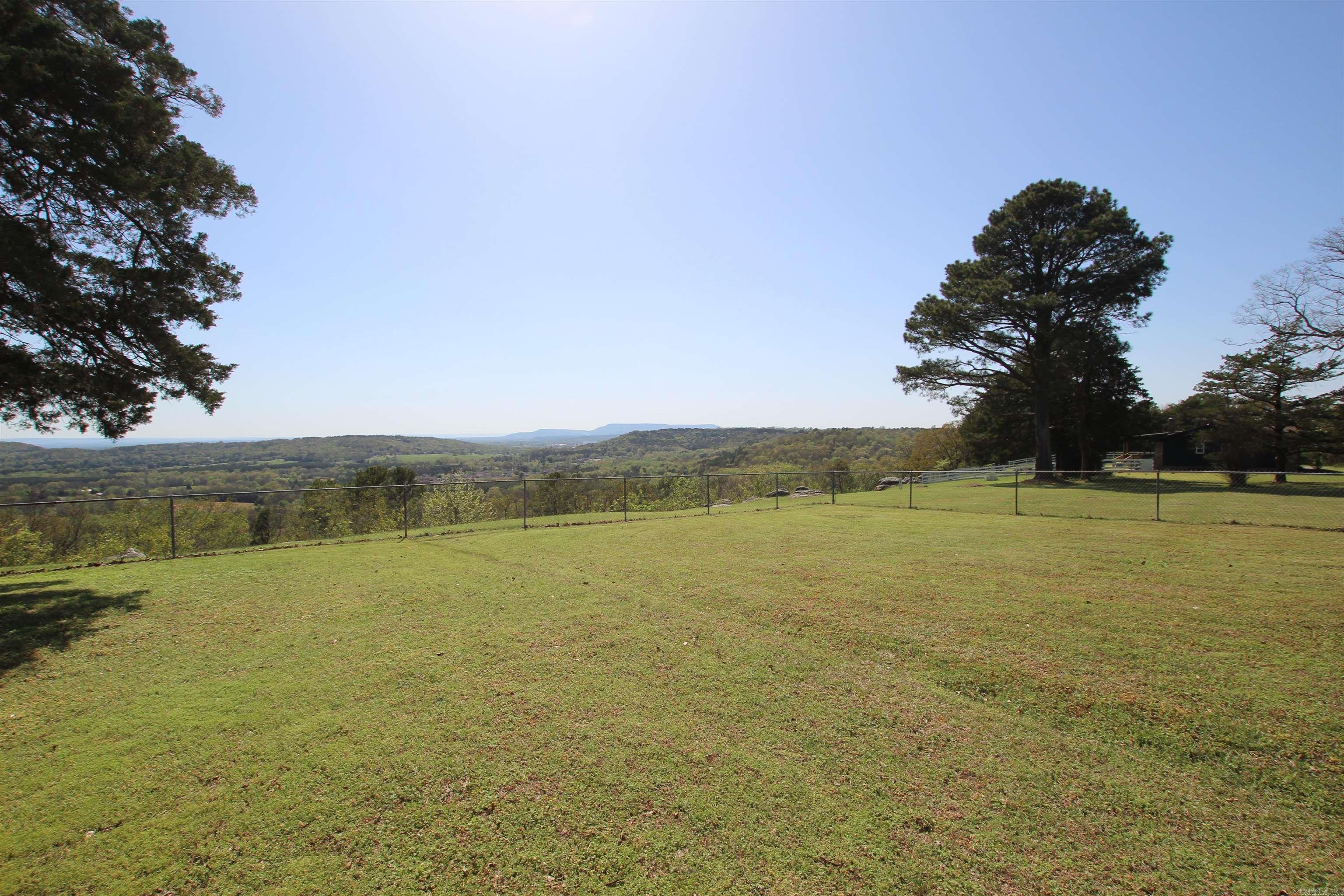 3164 Crow Mountain Road  Russellville, AR