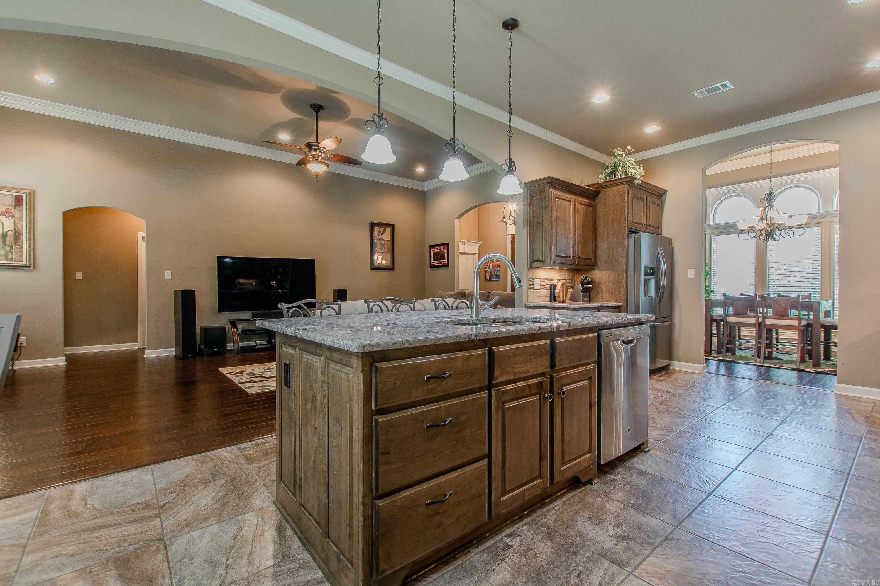 2148 Avondale Drive  Benton, AR