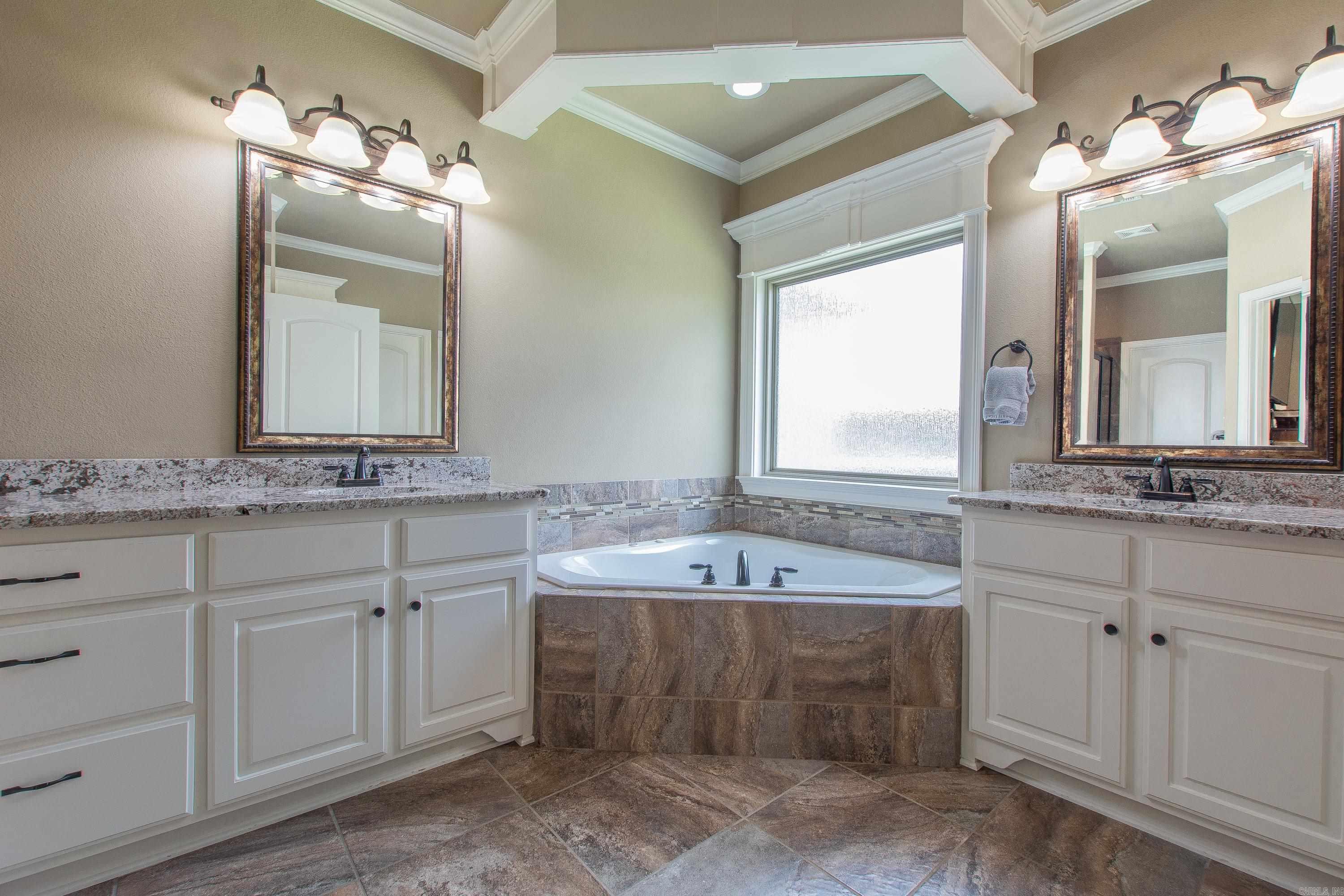2148 Avondale Drive  Benton, AR