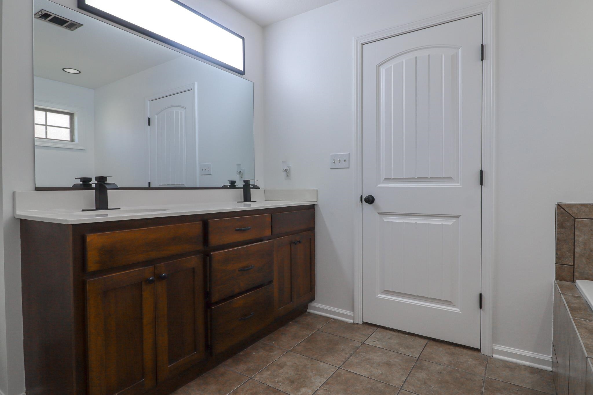 1206 Ryan Lane  Paragould, AR