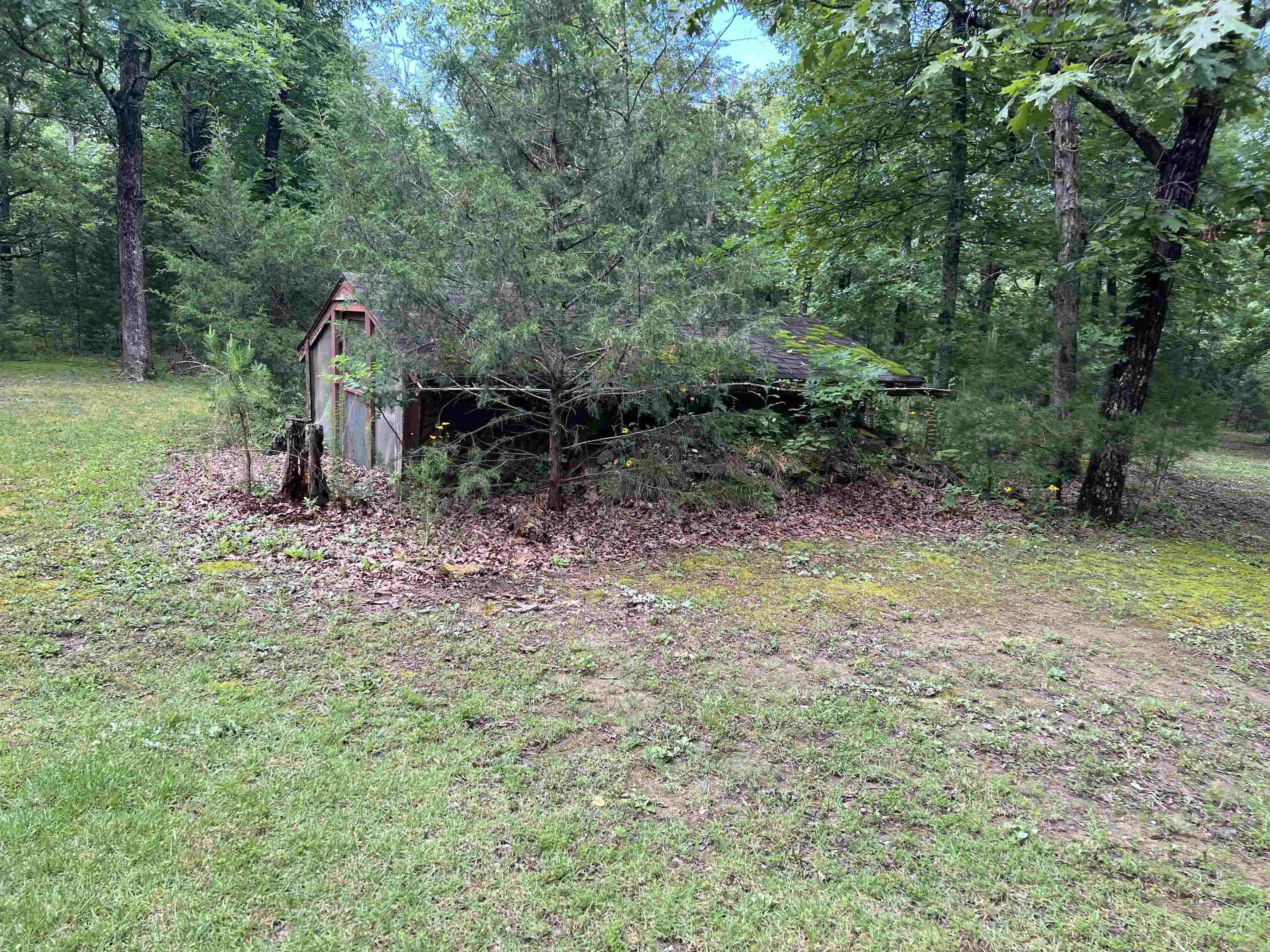 526 Iron Mountain  Mountain View, AR