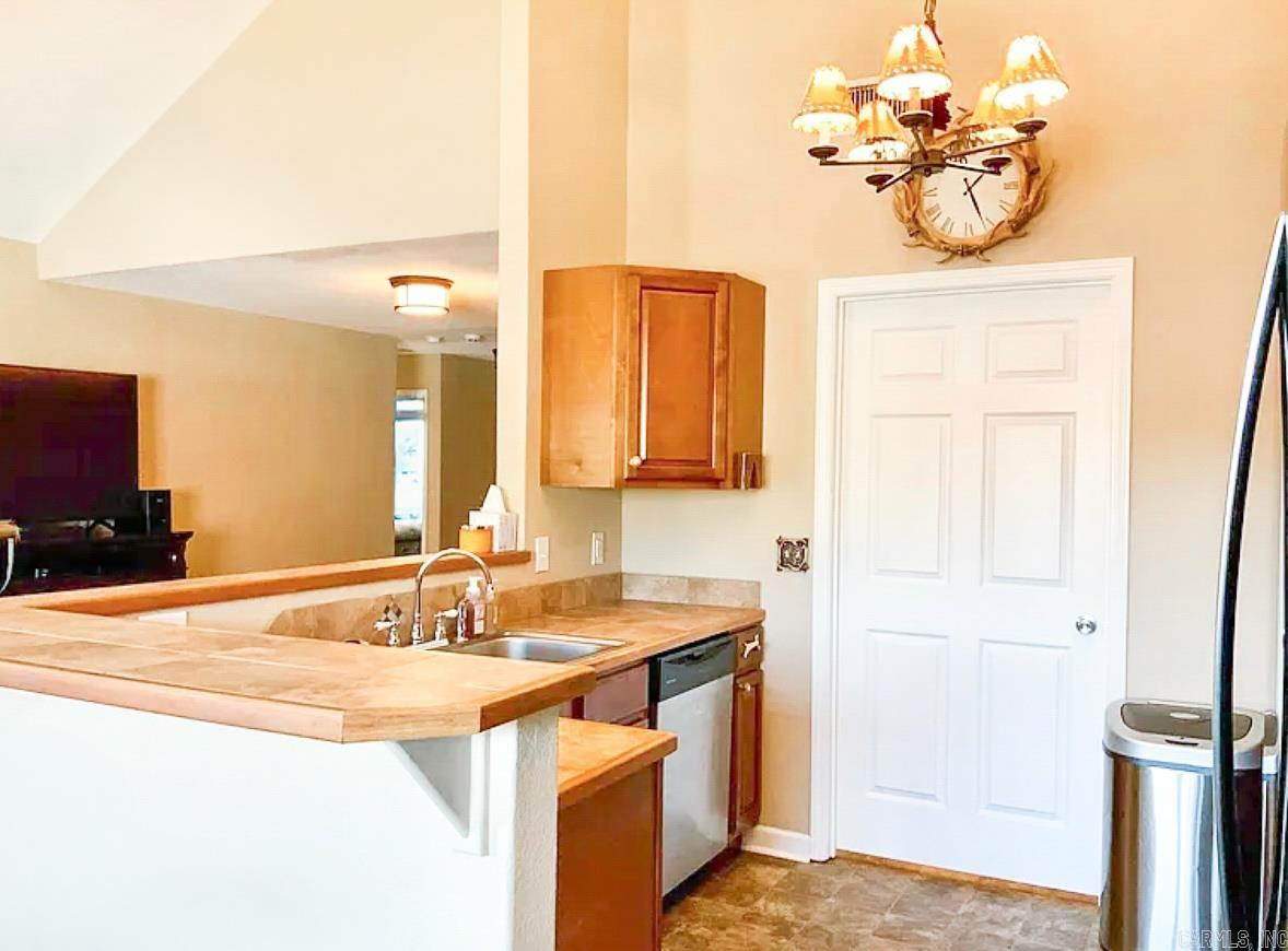 295 Leatherwood  Hot Springs, AR
