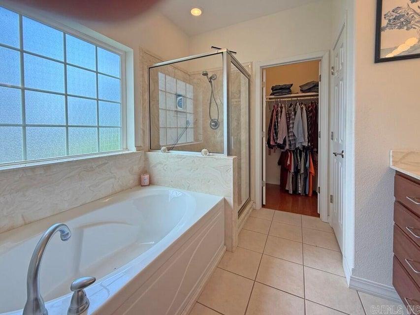 523 Tri Lakes  Horseshoe Bend, AR