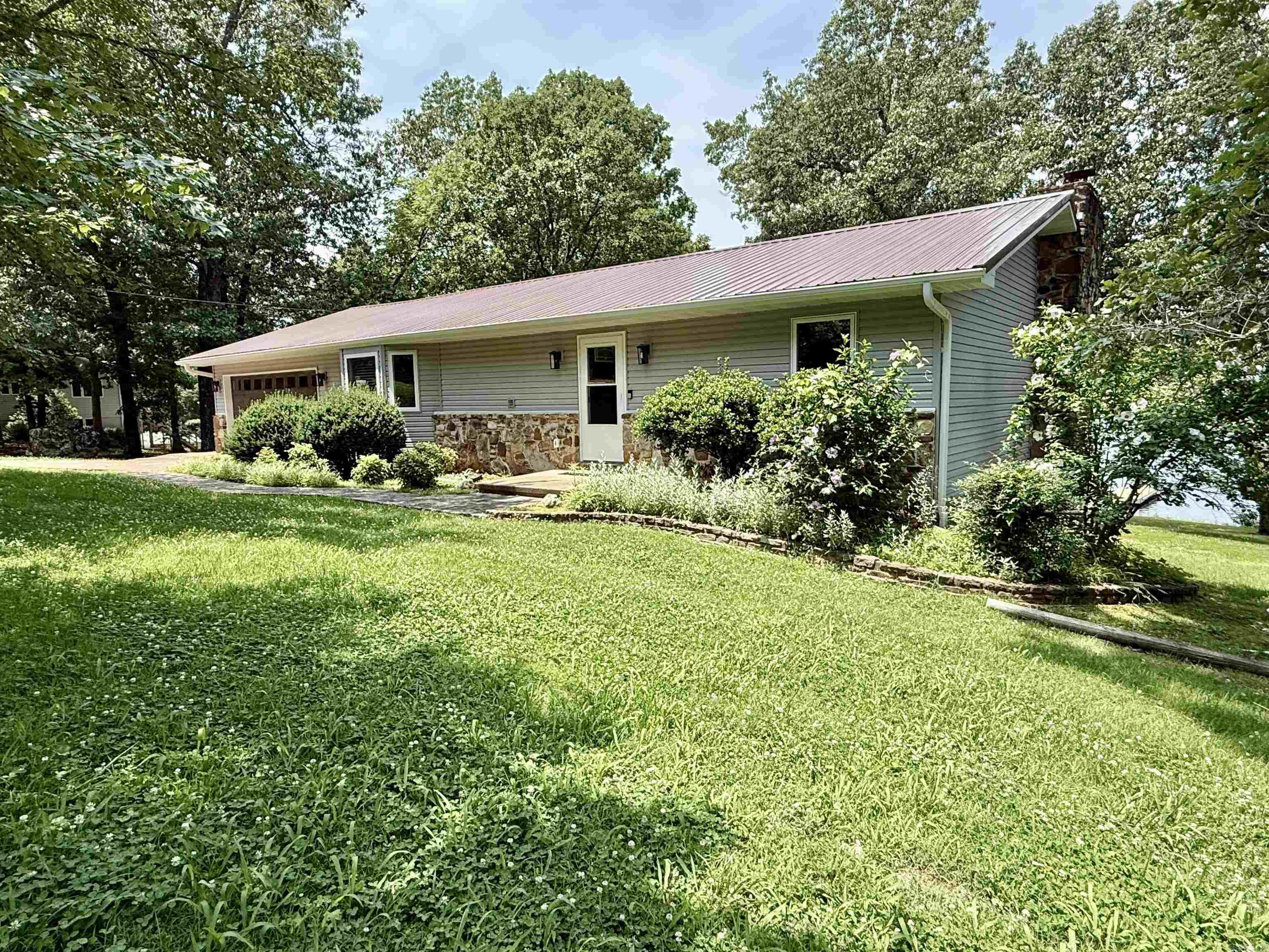 716 S Shore Drive  Horseshoe Bend, AR