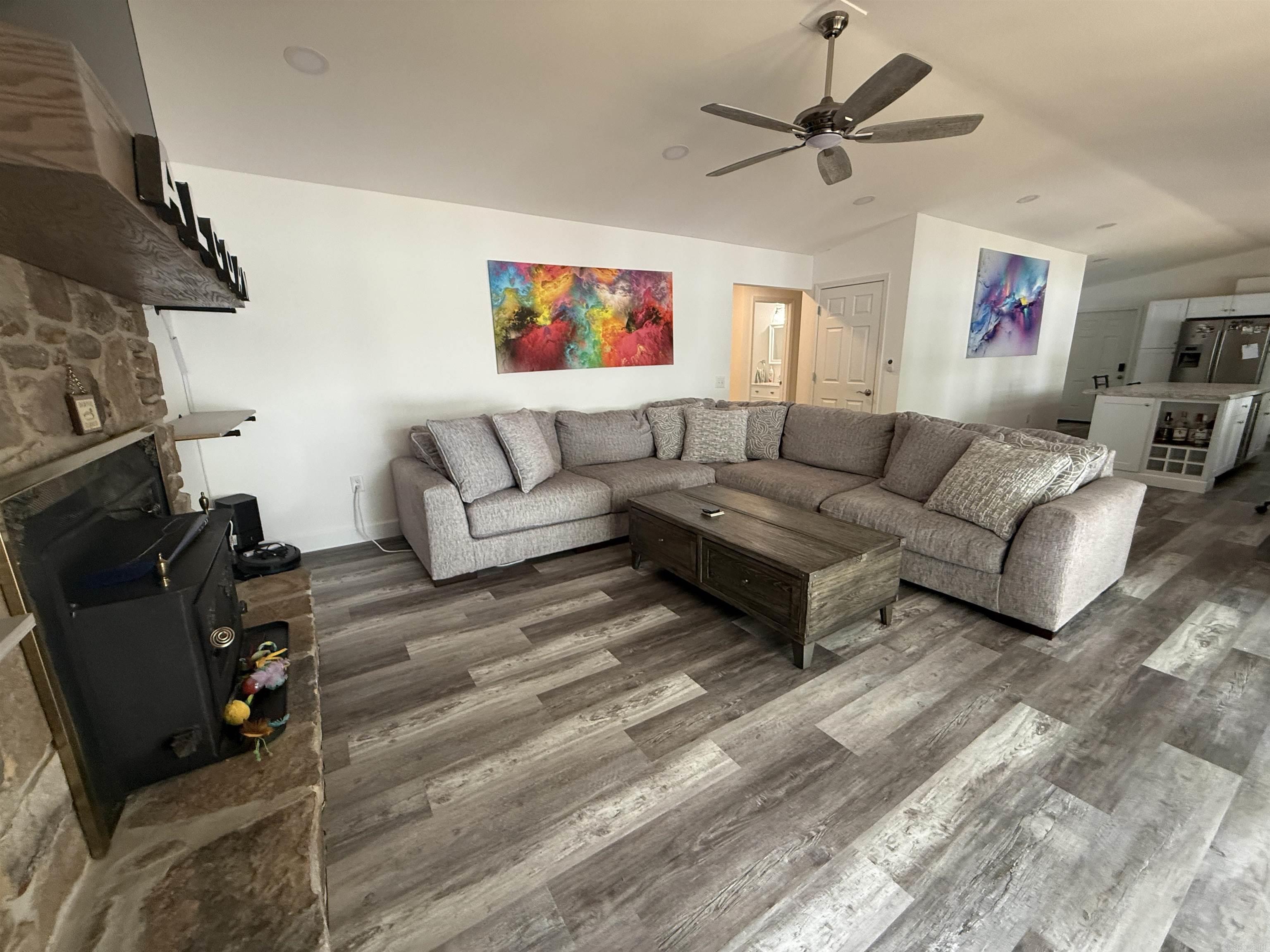 716 S Shore Drive  Horseshoe Bend, AR