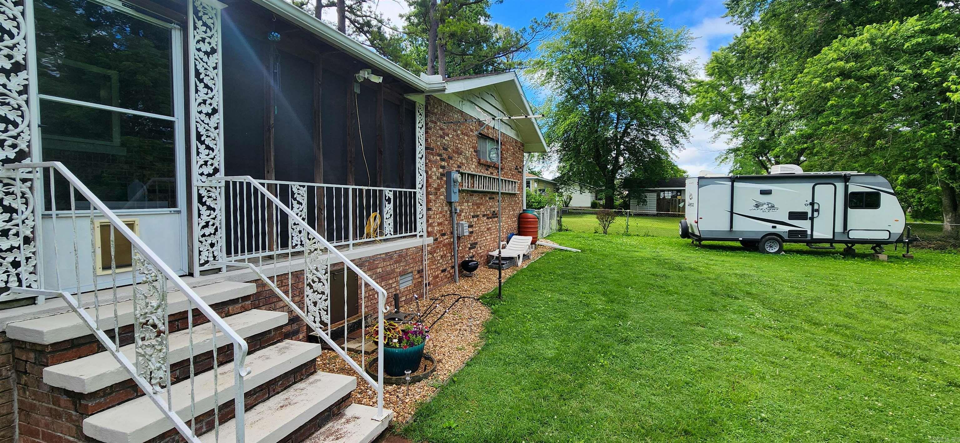 1000 Waverly Road  Mountain Home, AR