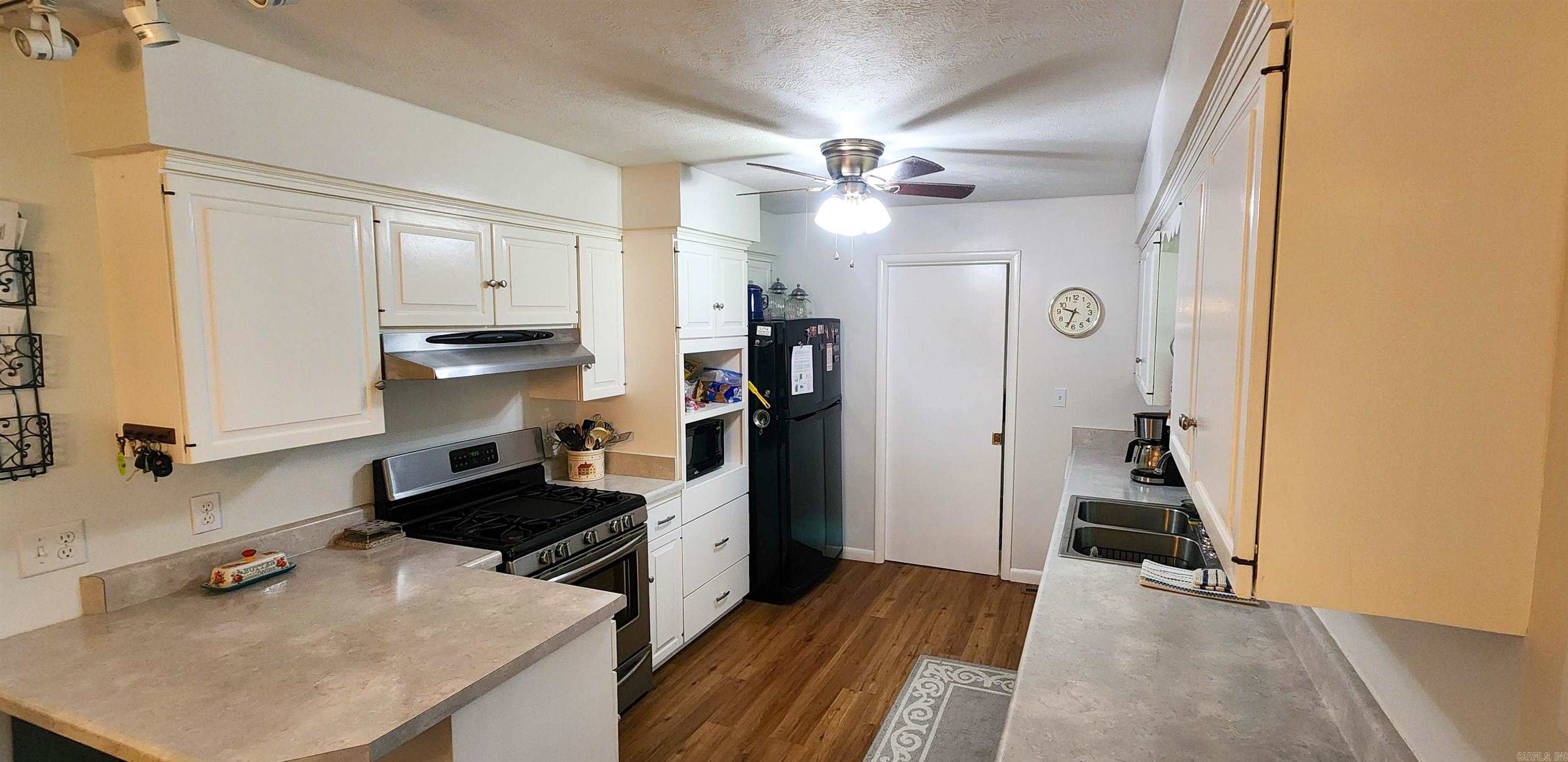 1000 Waverly Road  Mountain Home, AR
