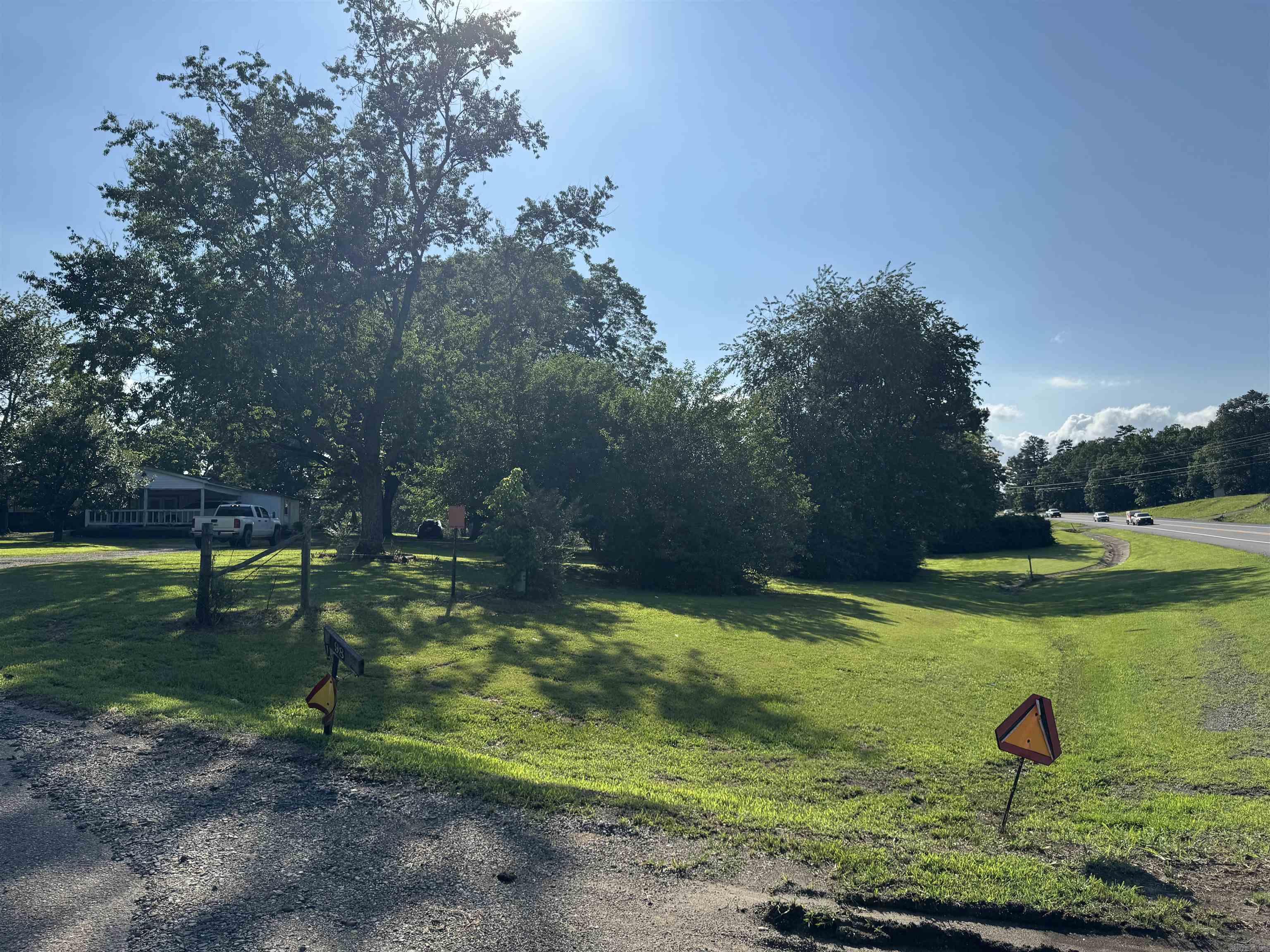 7498 US HWY 71 S  Wickes, AR