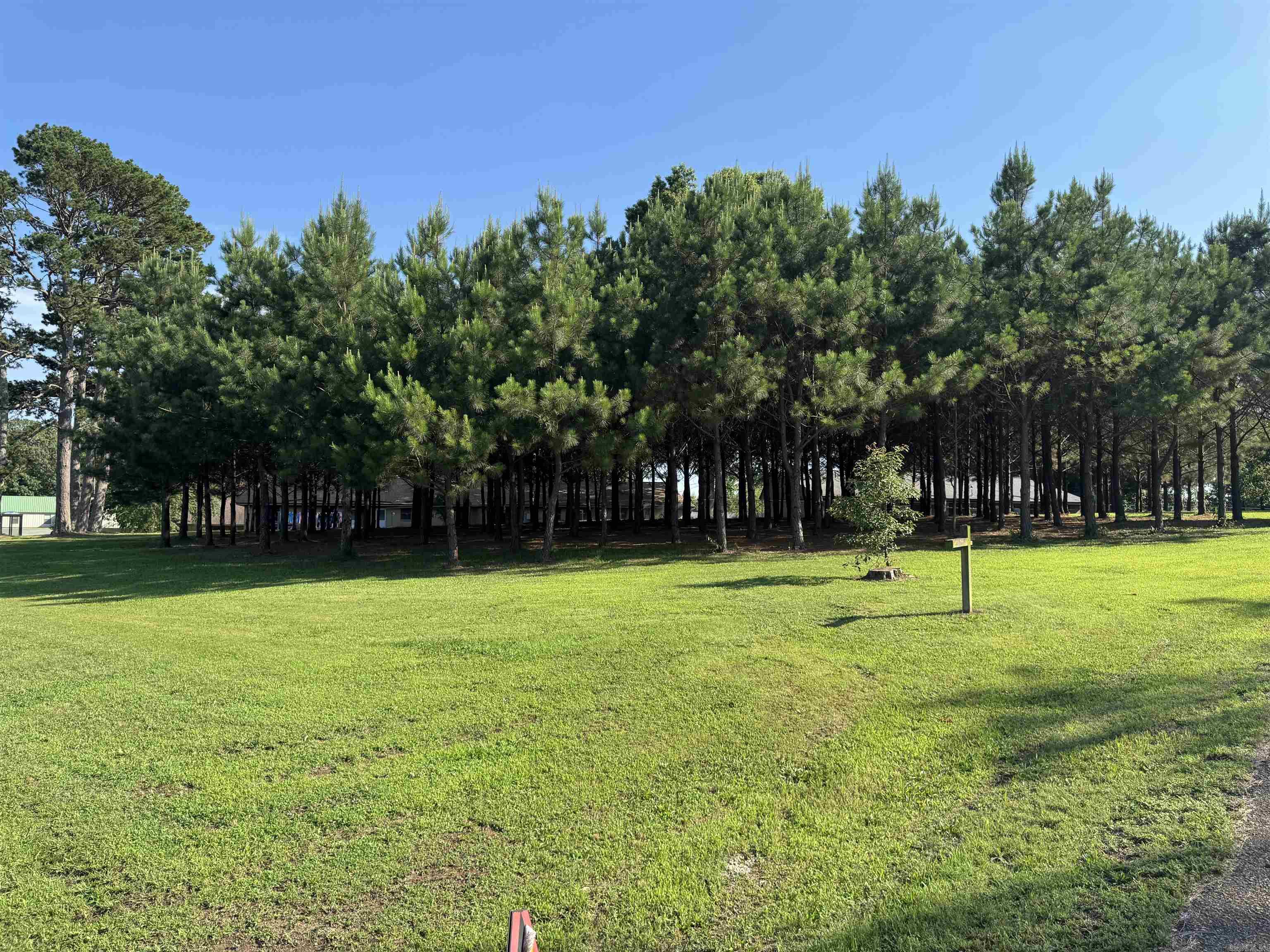 7498 US HWY 71 S  Wickes, AR