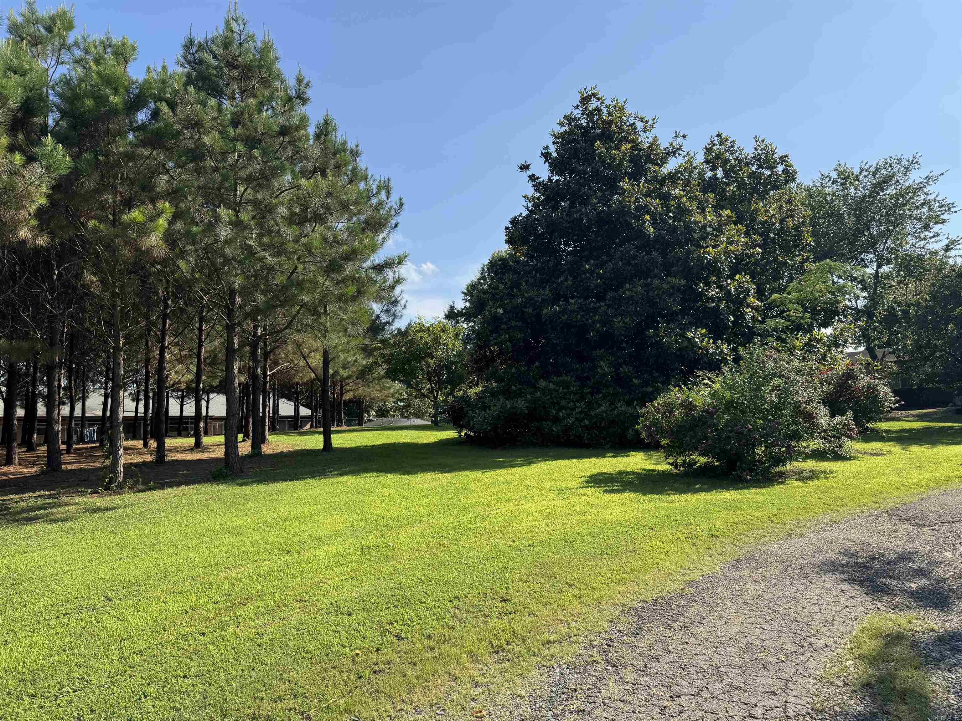 7498 US HWY 71 S  Wickes, AR