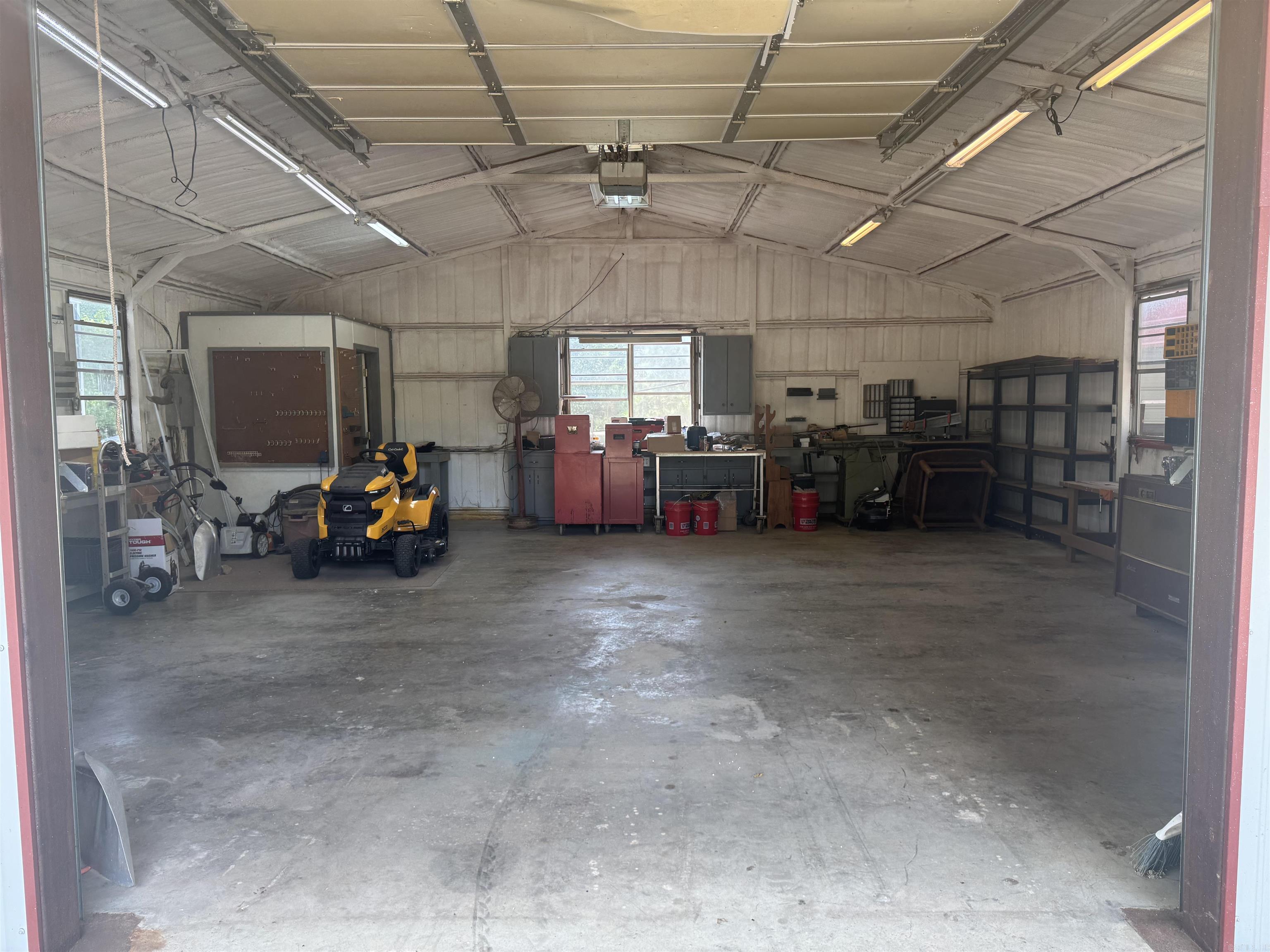 7498 US HWY 71 S  Wickes, AR