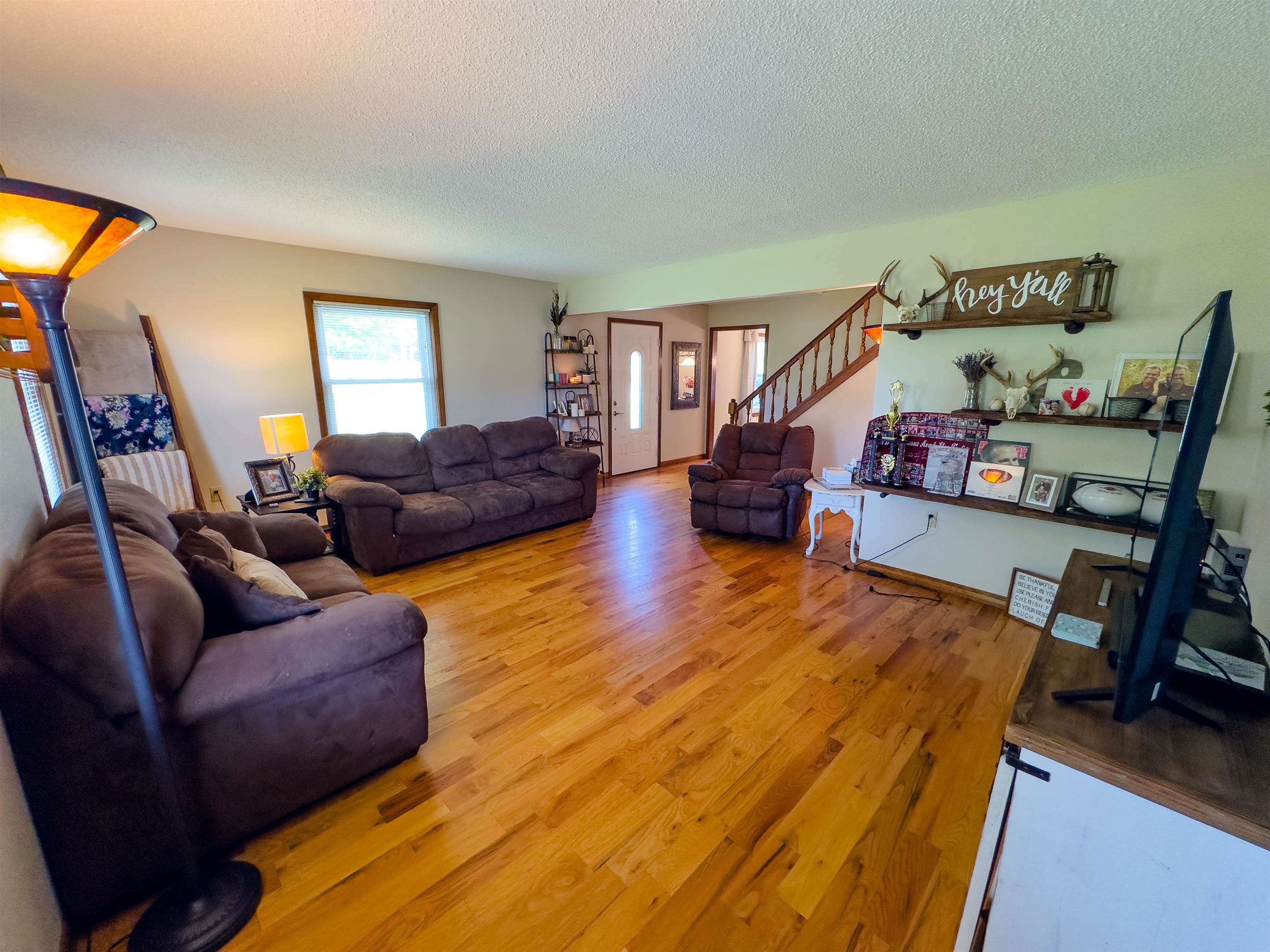 450 S Main St  Salem, AR