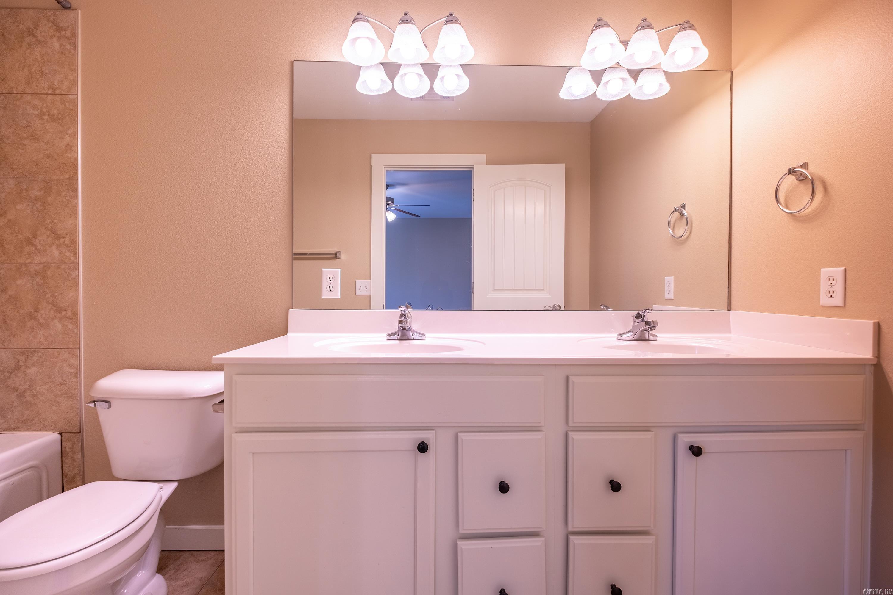 303 Tuscany  Maumelle, AR