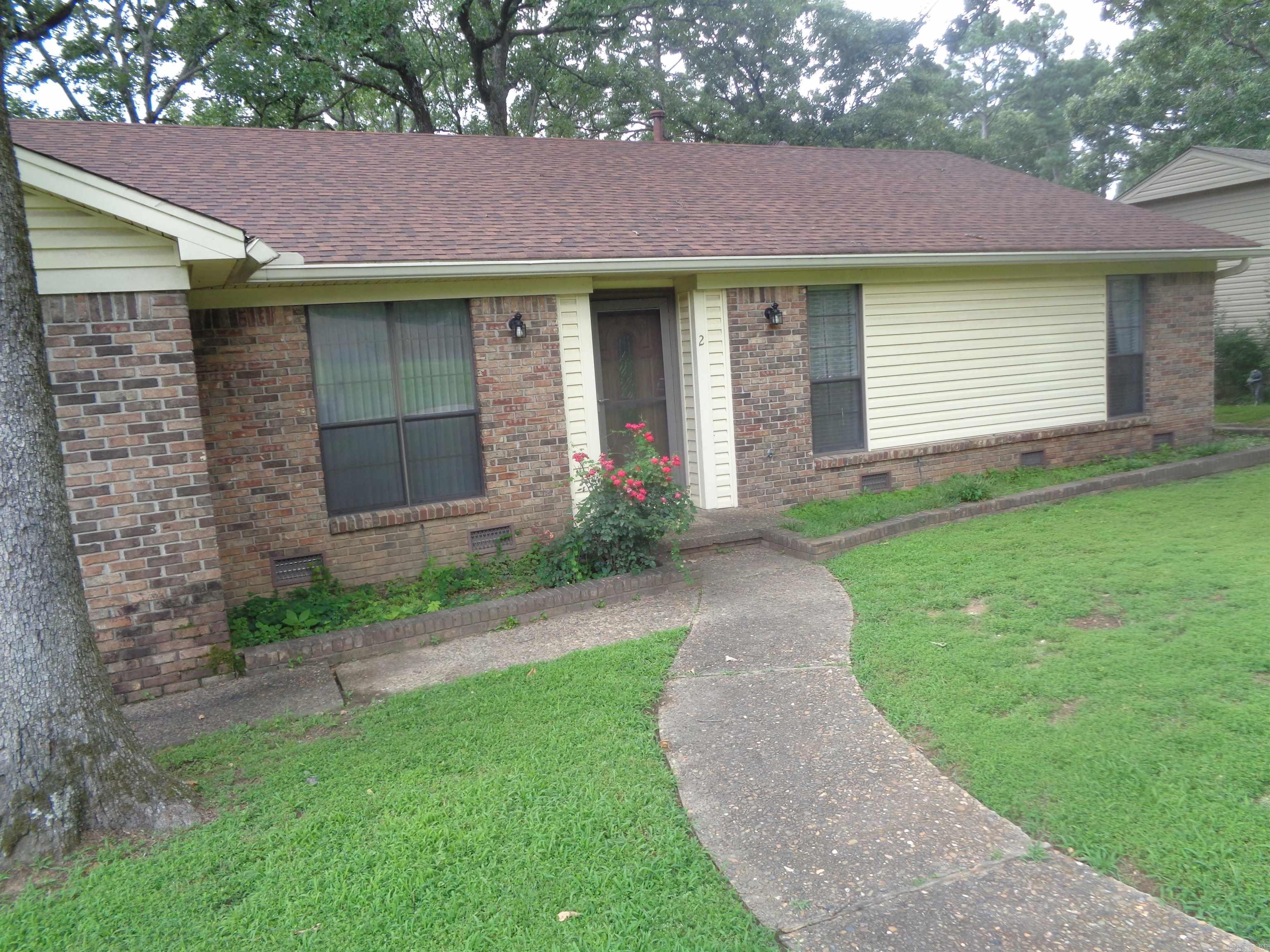 2 Wellington  Little Rock, AR
