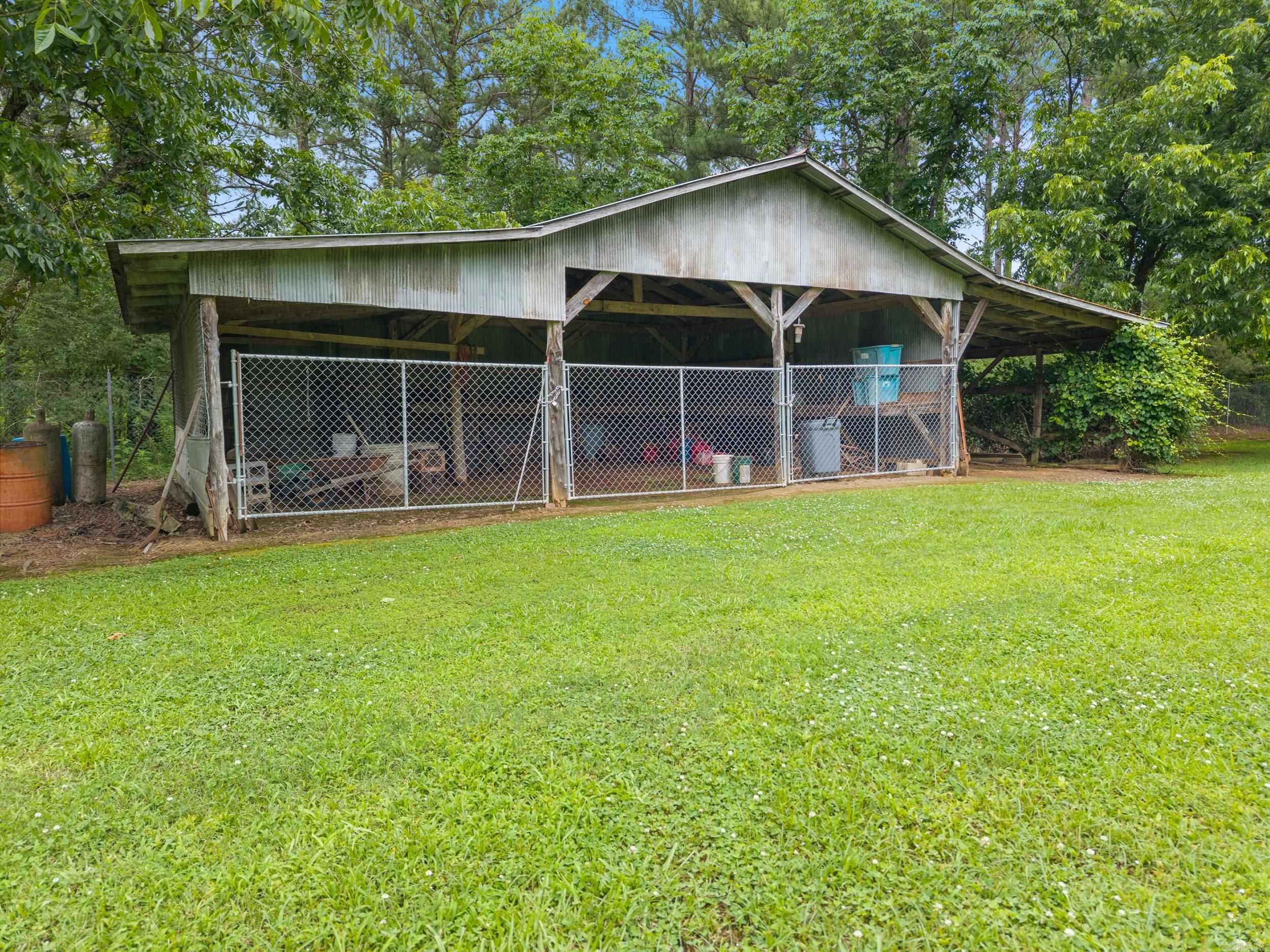 1945 Hwy 60 E  Houston, AR