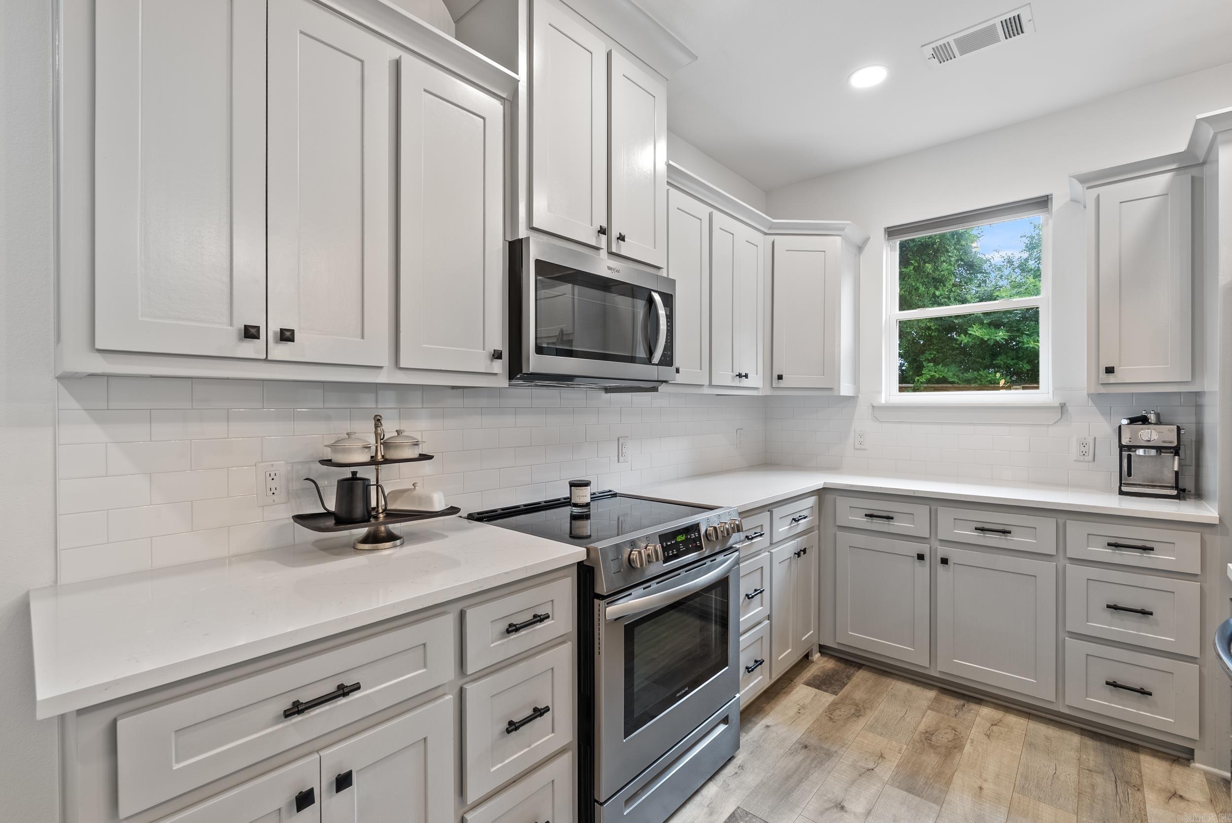 1735 Rohan  Conway, AR