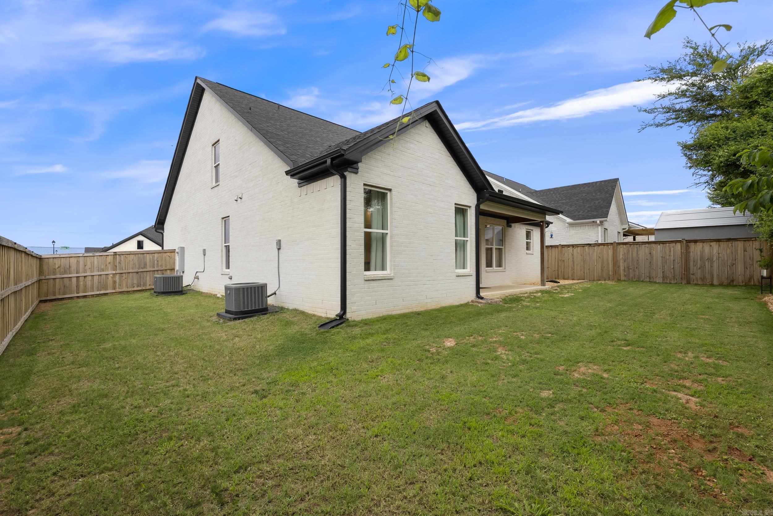 1735 Rohan  Conway, AR