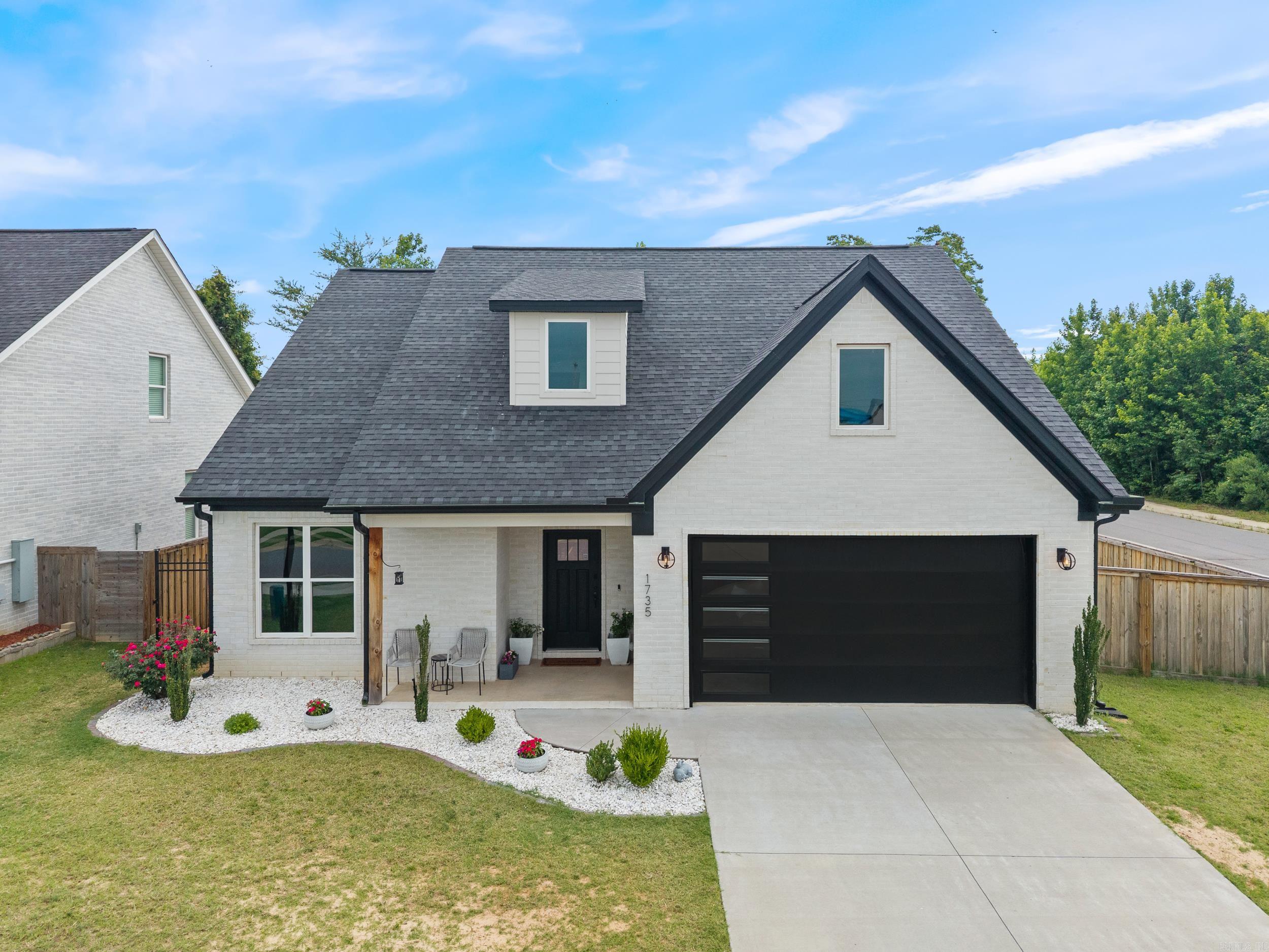 1735 Rohan  Conway, AR