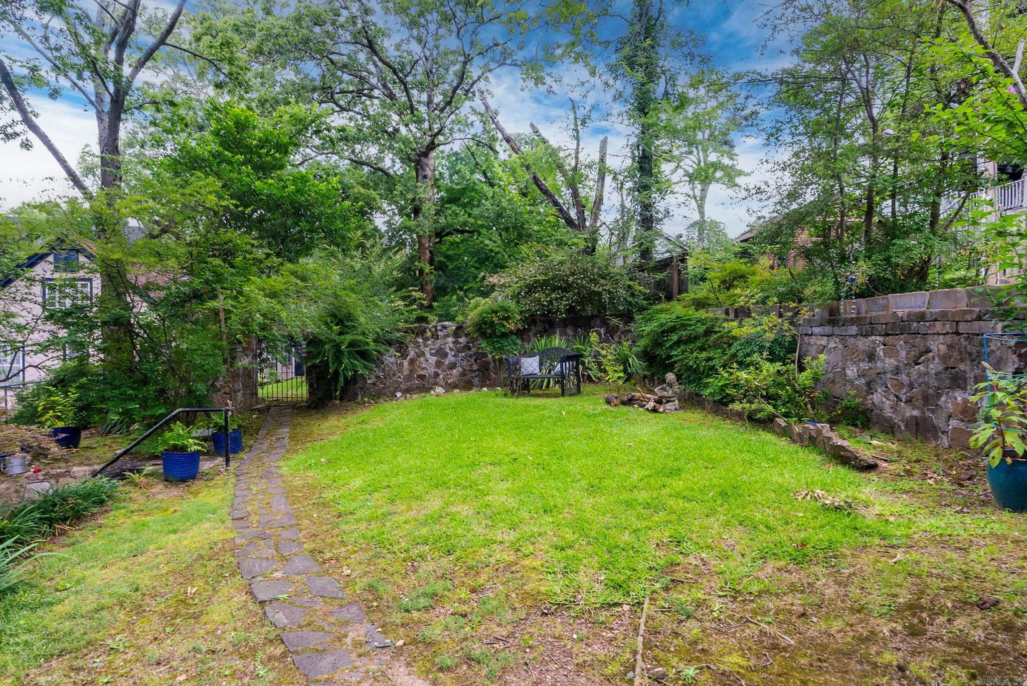 445 Midland  Little Rock, AR