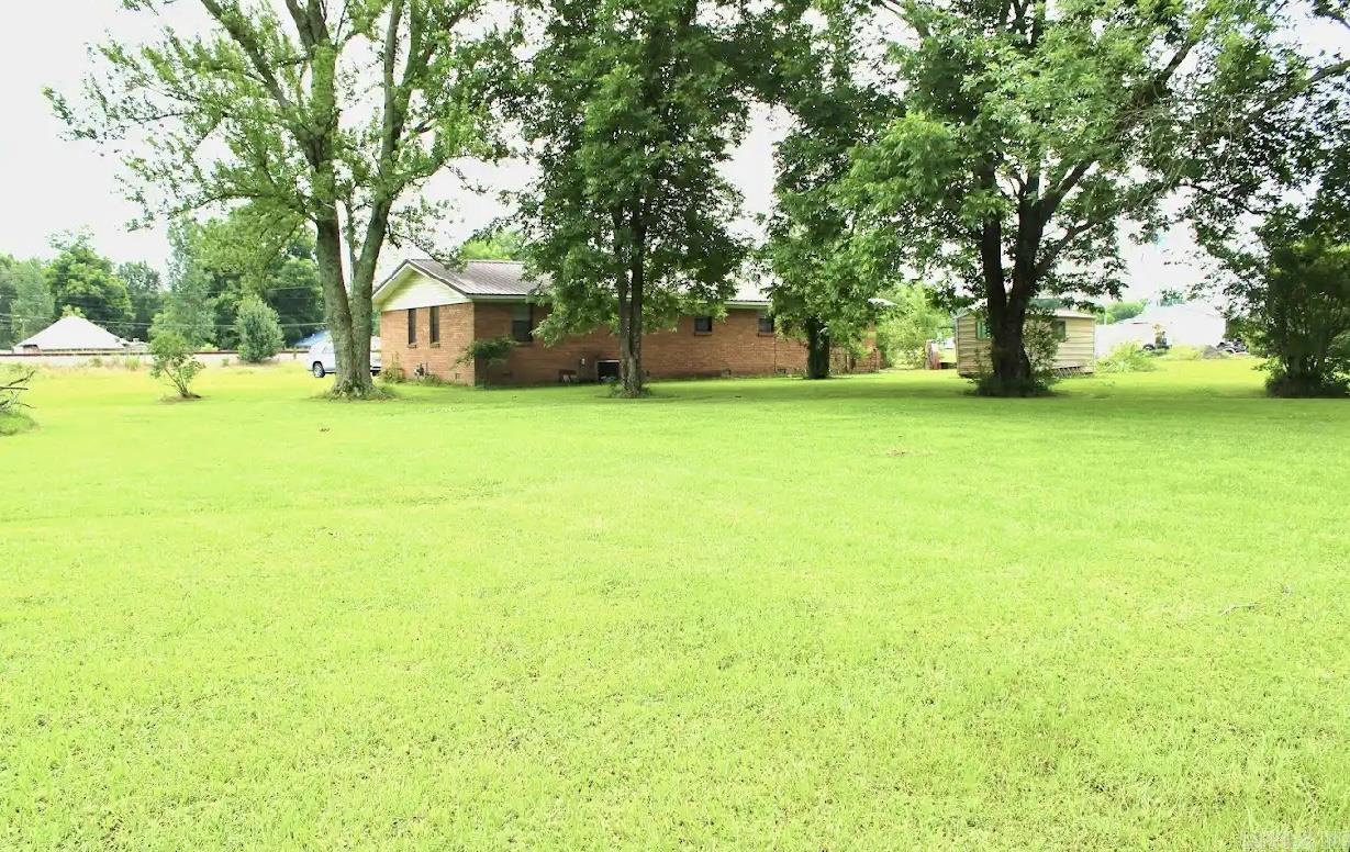 4856 HWY 367  McRae, AR