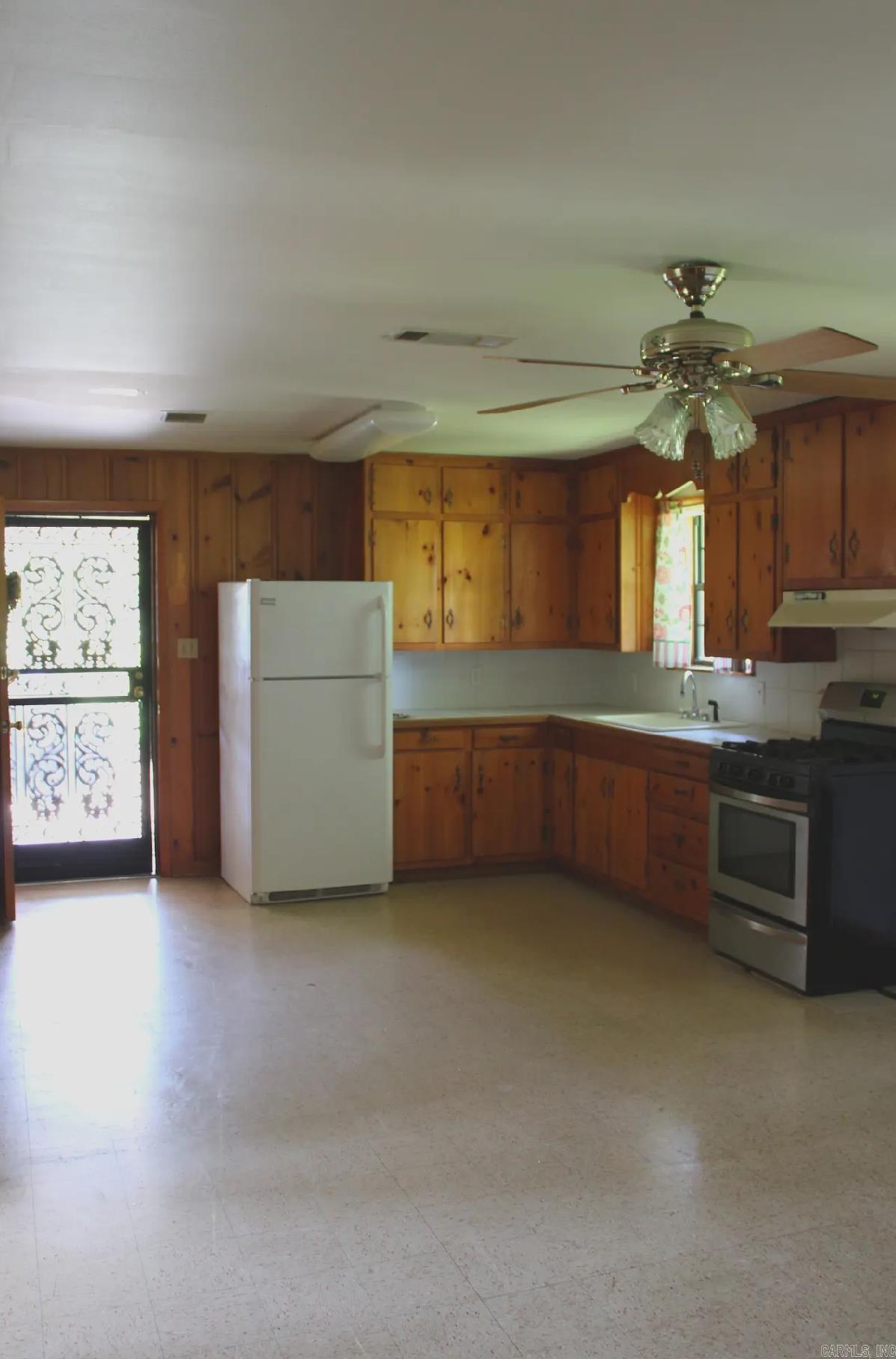 4856 HWY 367  McRae, AR