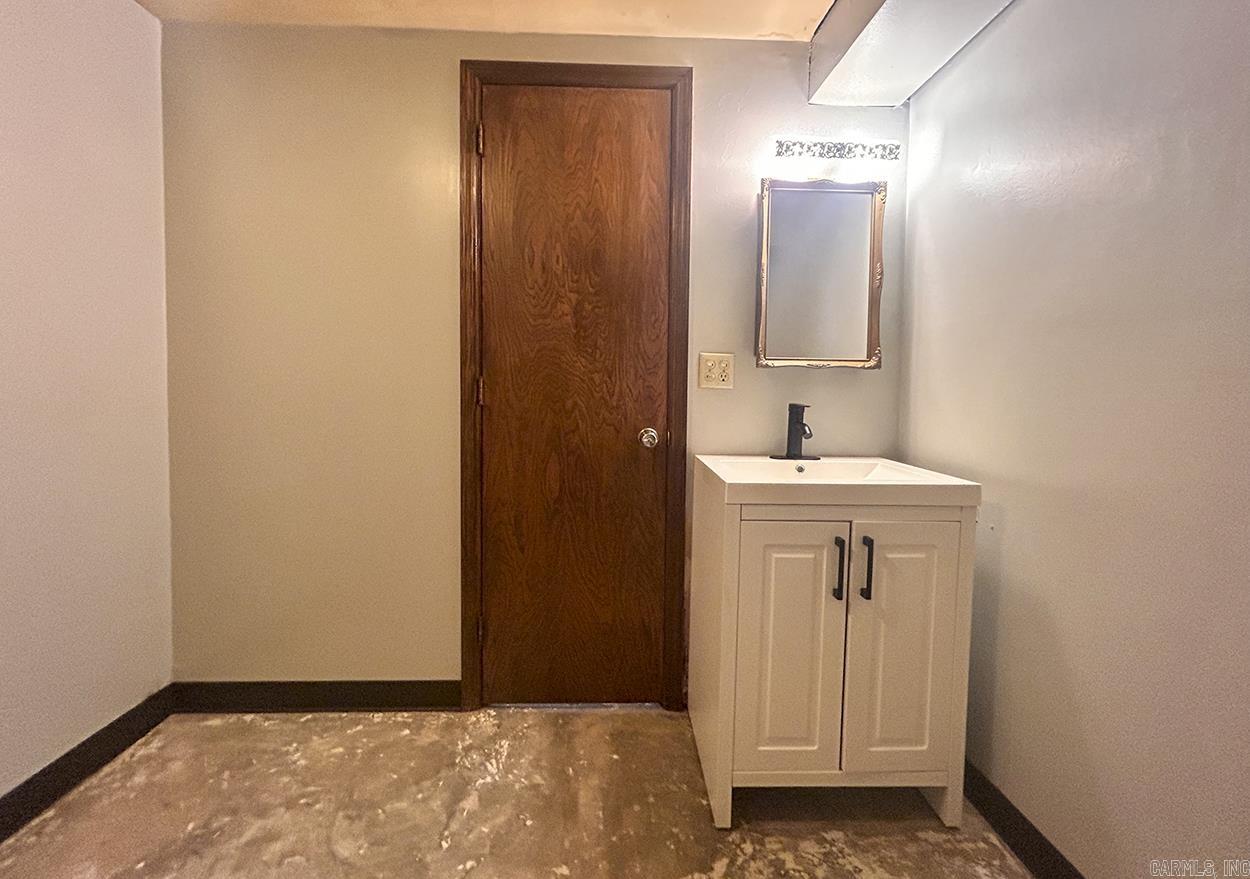203 Richwood Drive  Mountain Home, AR
