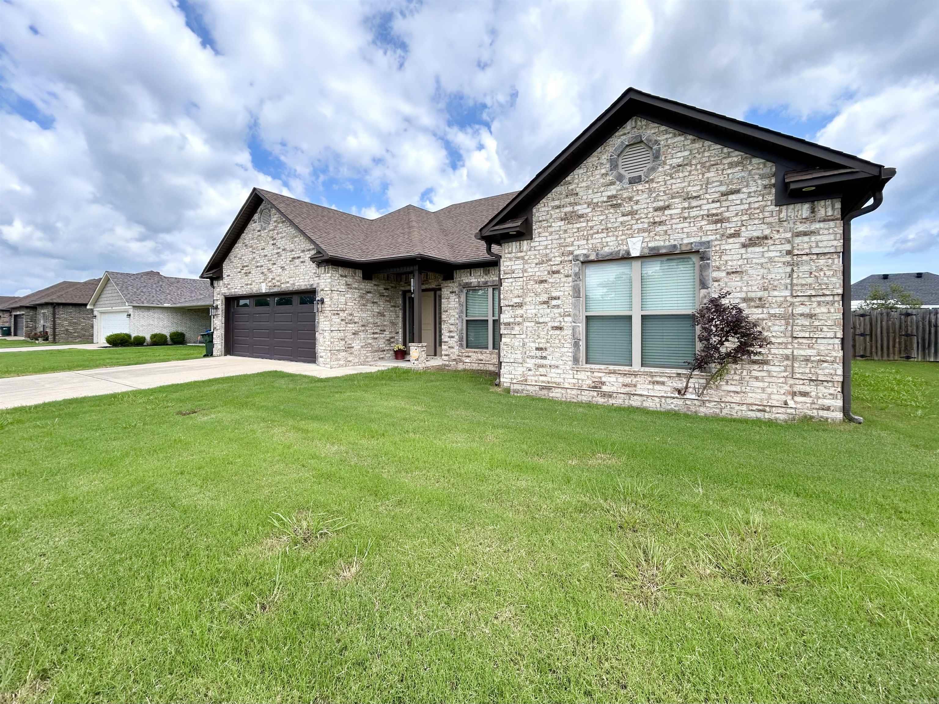 1320 Andrews  Conway, AR