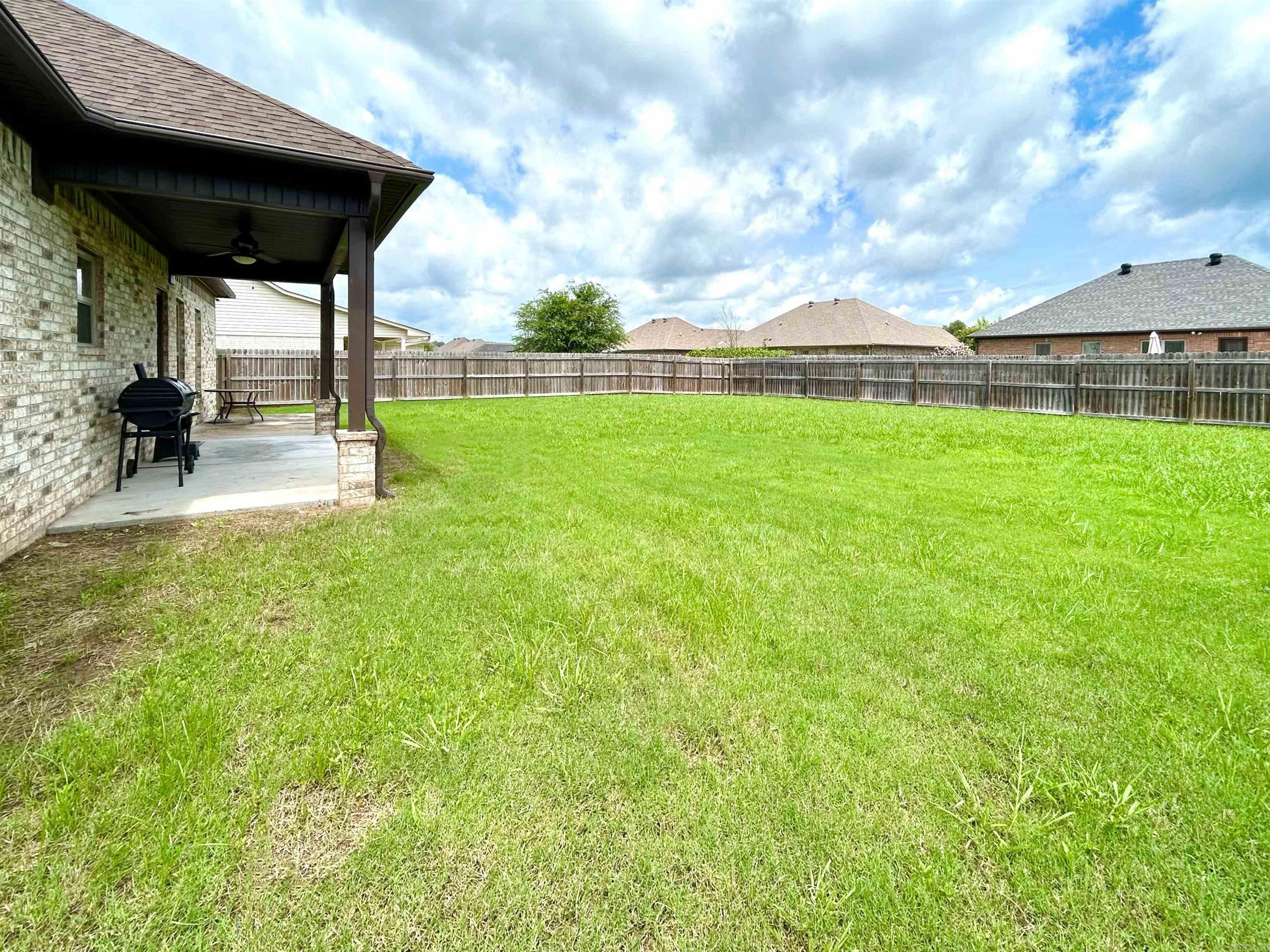 1320 Andrews  Conway, AR