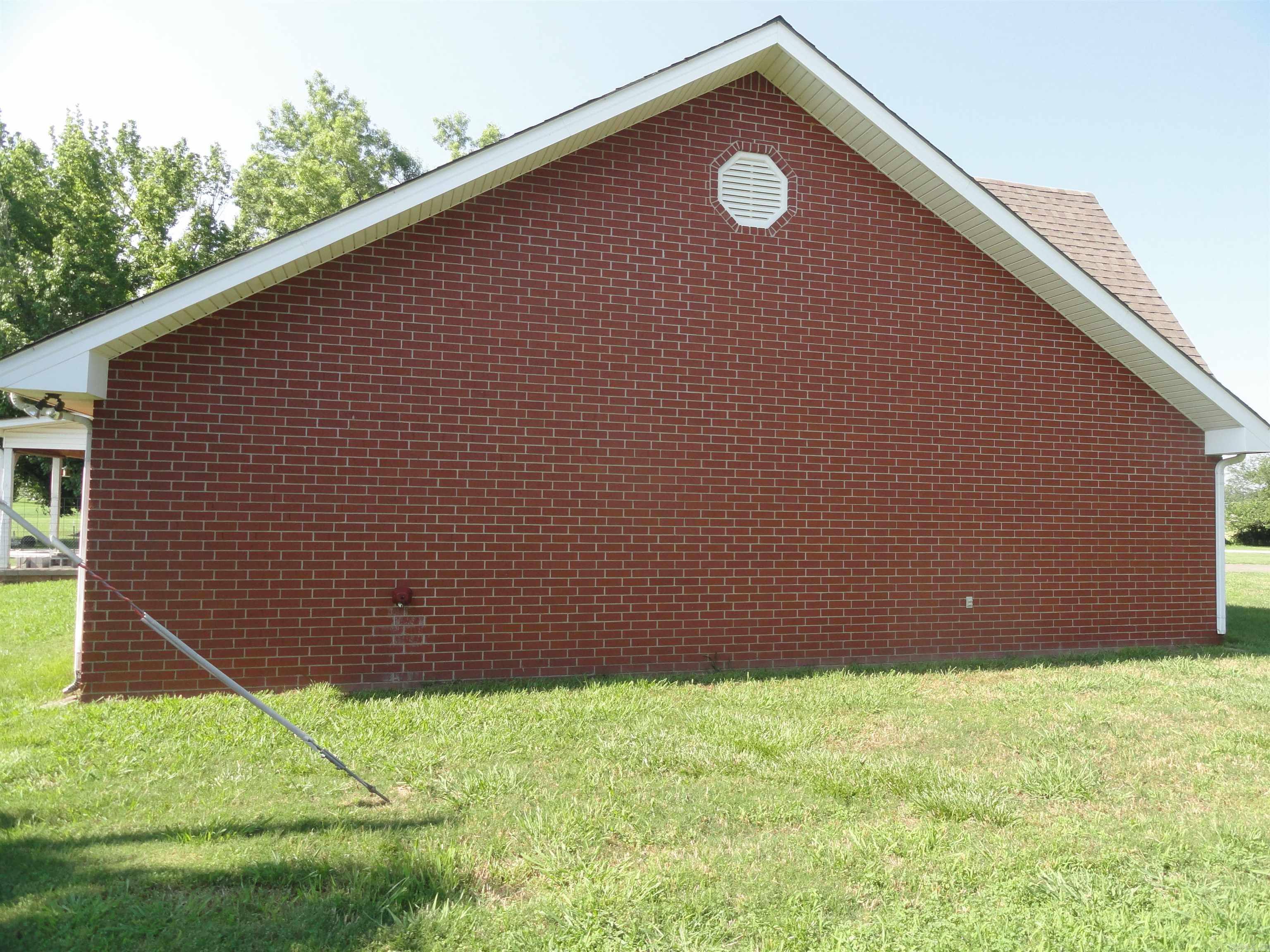 205 Westwood  Marshall, AR