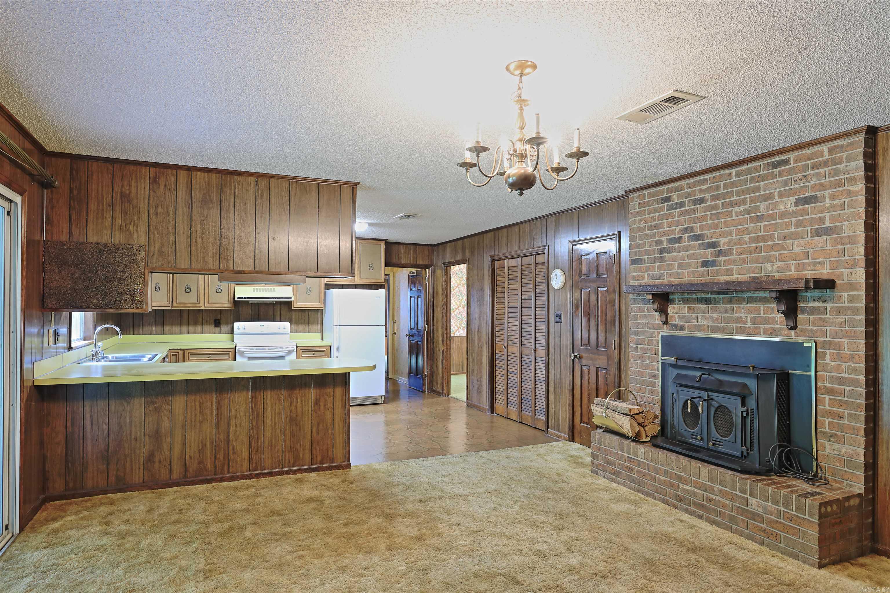 6 Elaine Road  Sheridan, AR