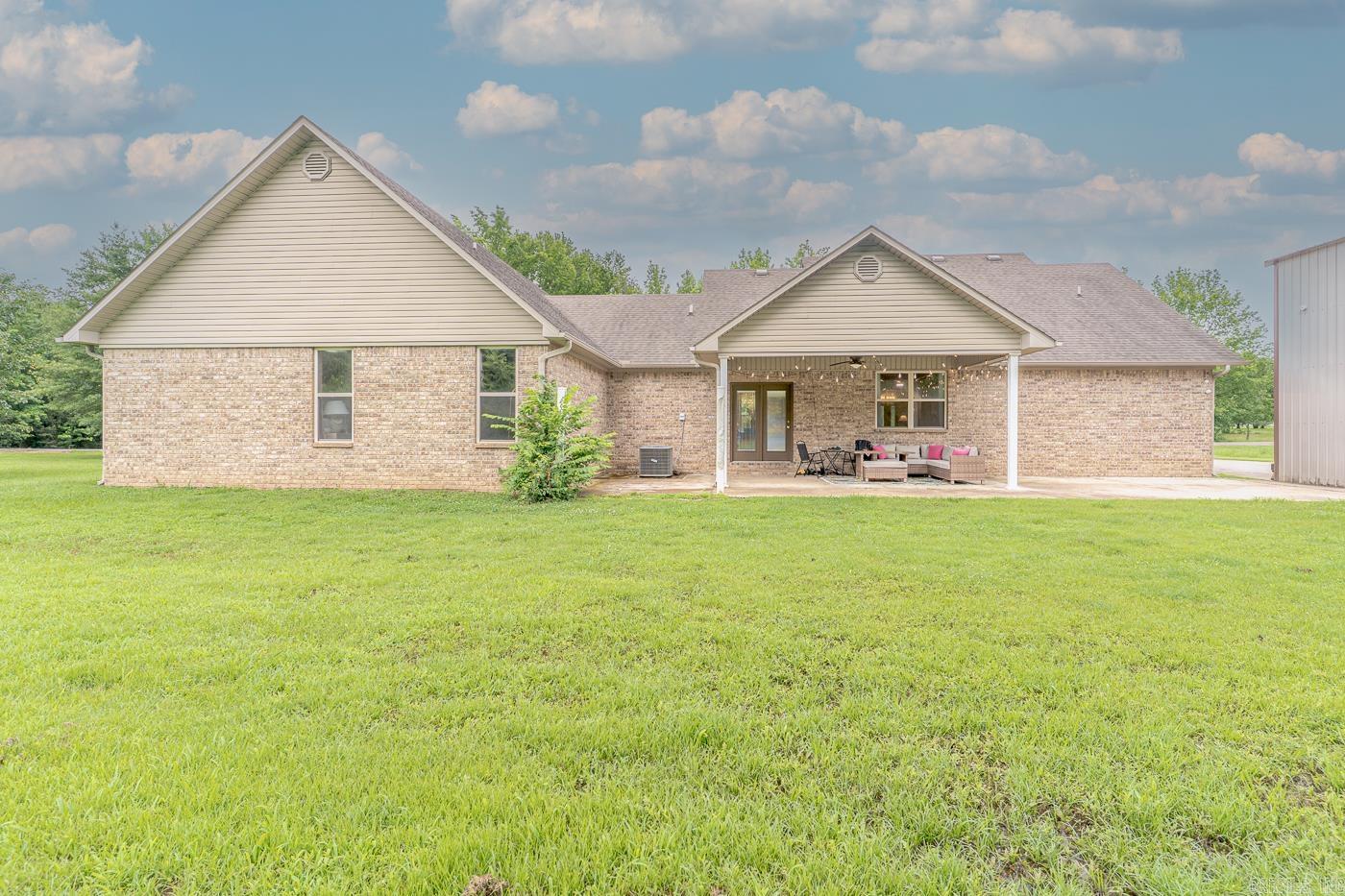 2 Deer Run  Clarksville, AR