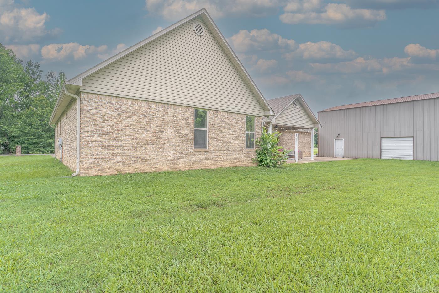 2 Deer Run  Clarksville, AR