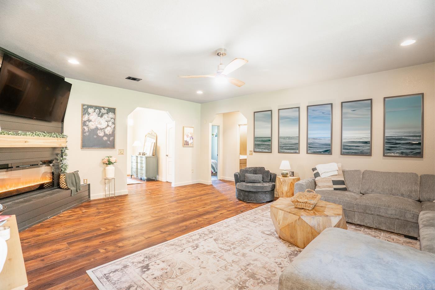 2 Deer Run  Clarksville, AR