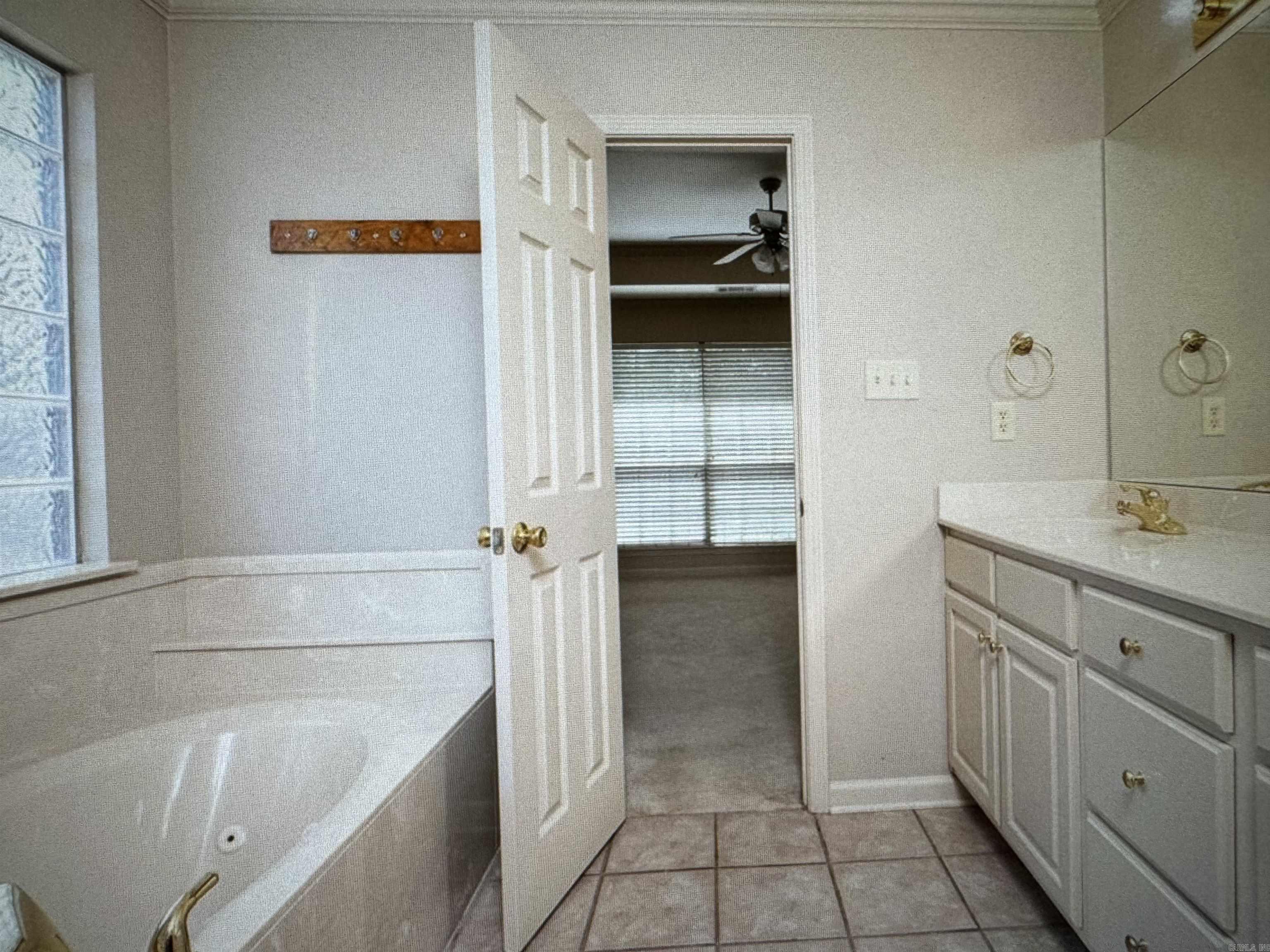 27 WEDGESIDE DR  Little Rock, AR
