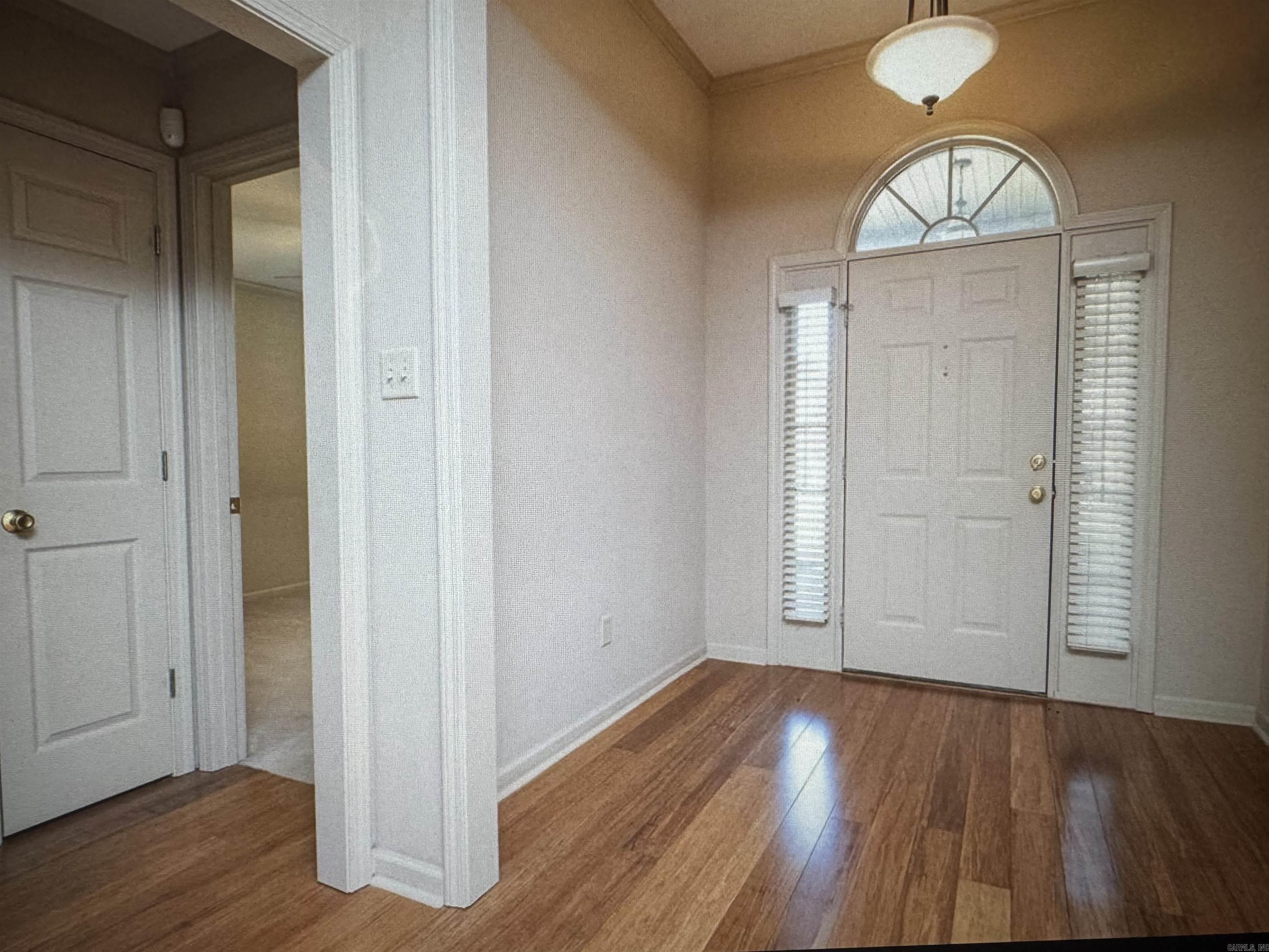 27 WEDGESIDE DR  Little Rock, AR
