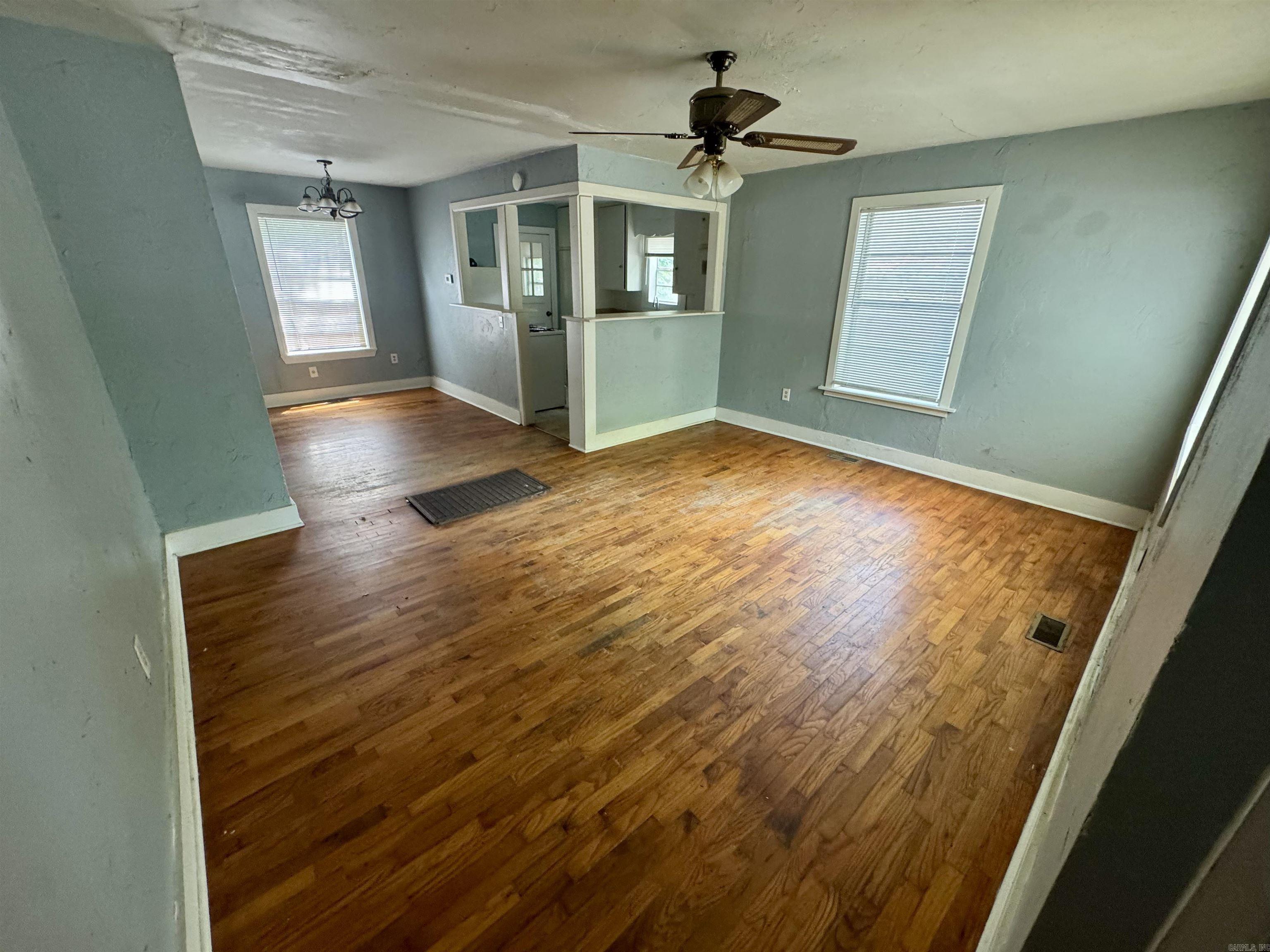 840 Watkins  Conway, AR