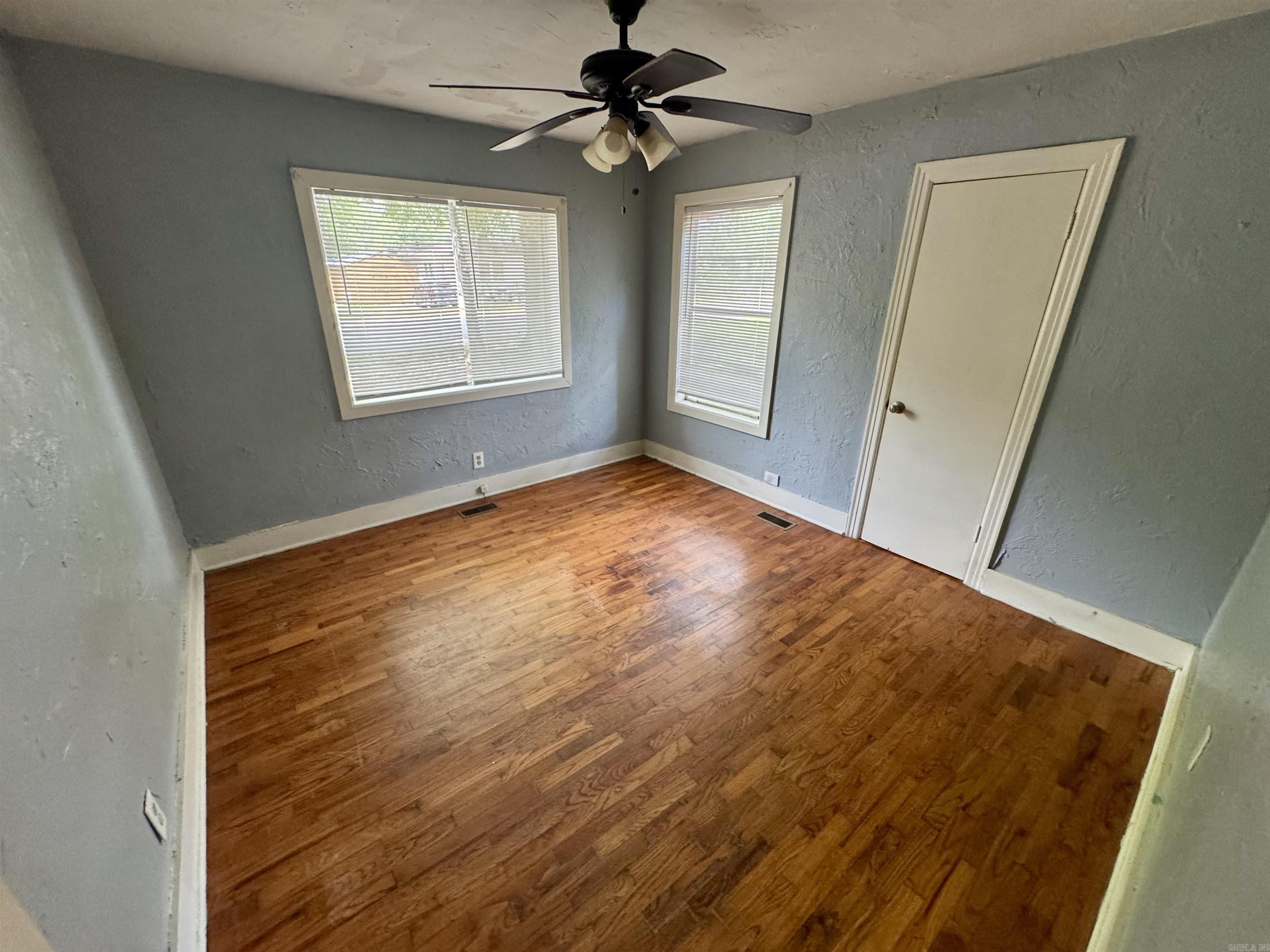 840 Watkins  Conway, AR