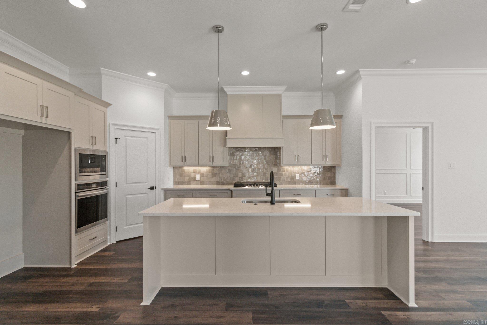 206 Edgewood Circle Little Rock, AR 72223