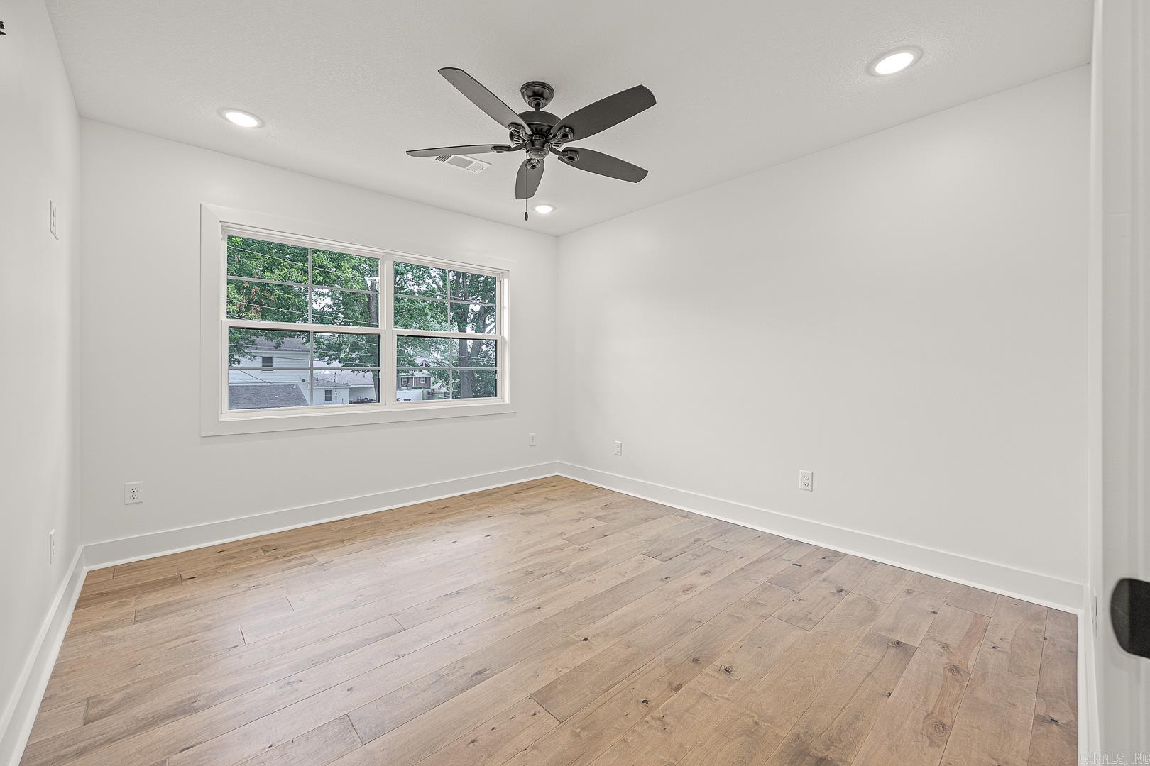 1202 Cardinal Jonesboro, AR 72401