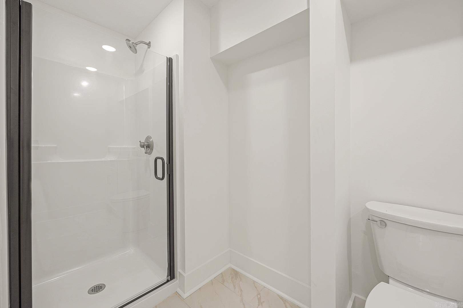 1202 Cardinal Jonesboro, AR 72401