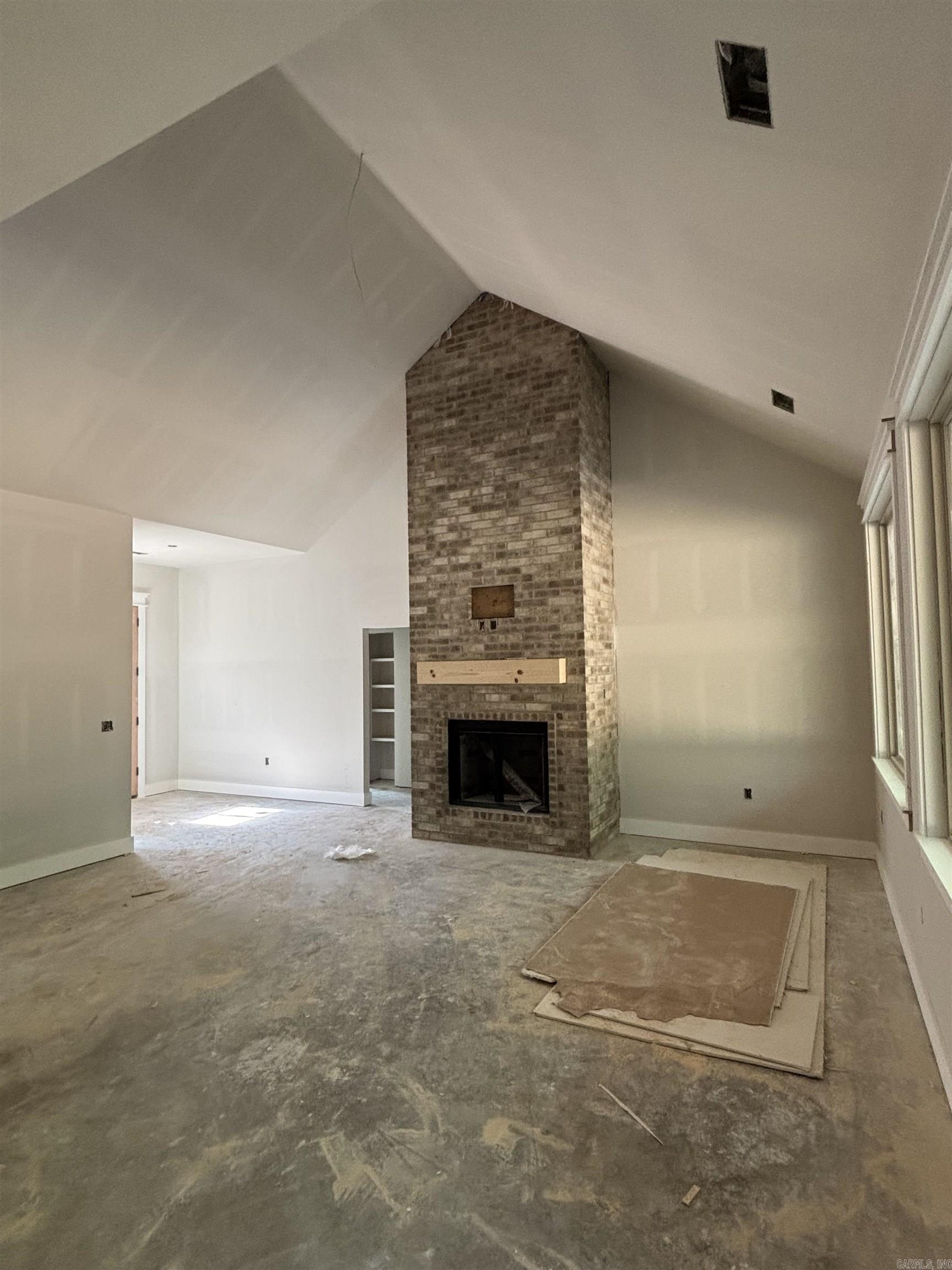 24 Brilliante Ln  Hot Springs Village, AR