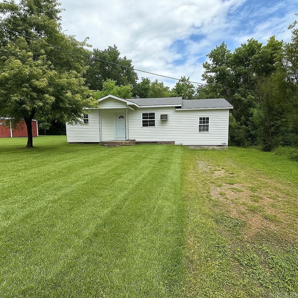 131 N Pine Street  Salem, AR
