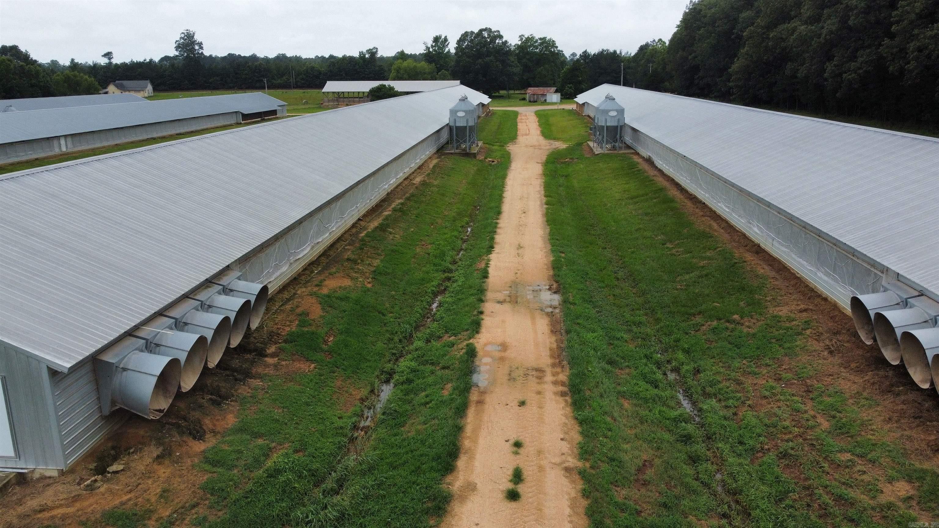 1613 N Bradley 8  Banks, AR