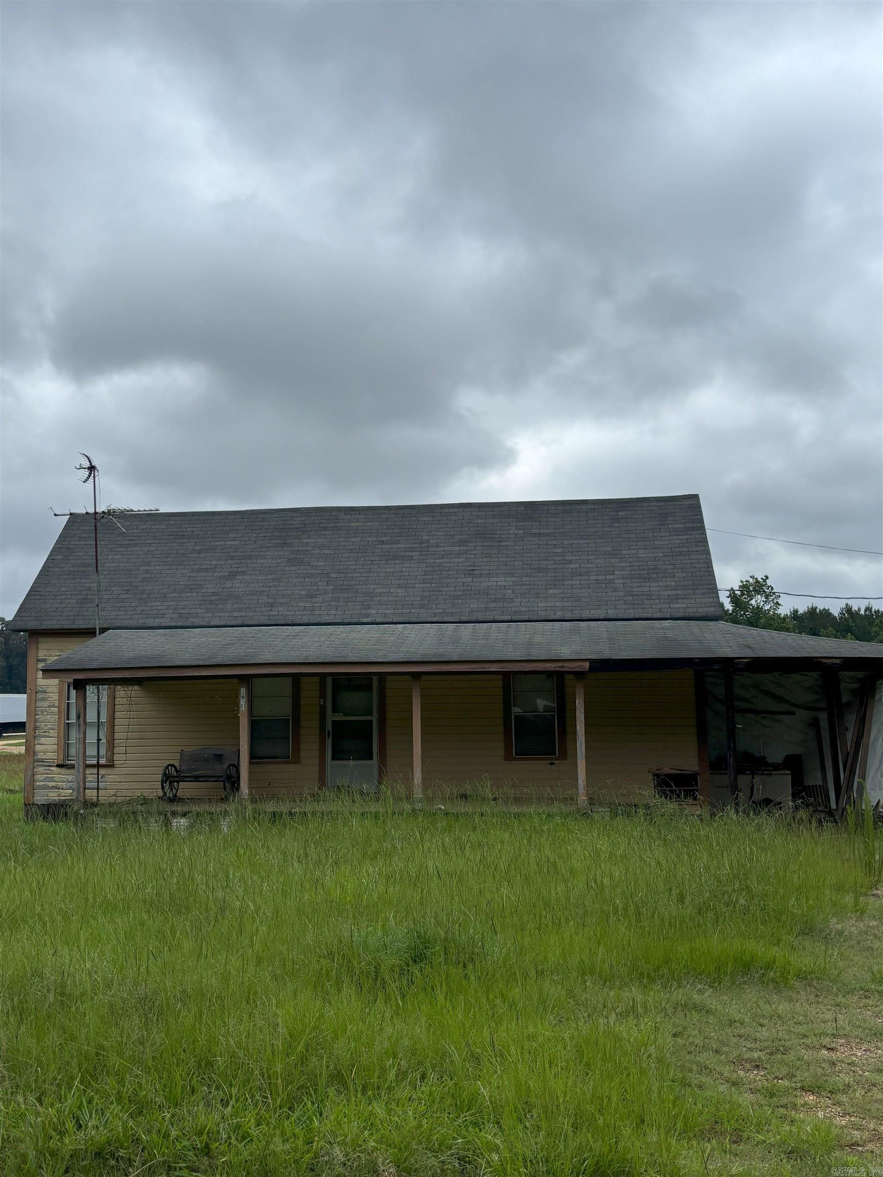 1613 N Bradley 8  Banks, AR