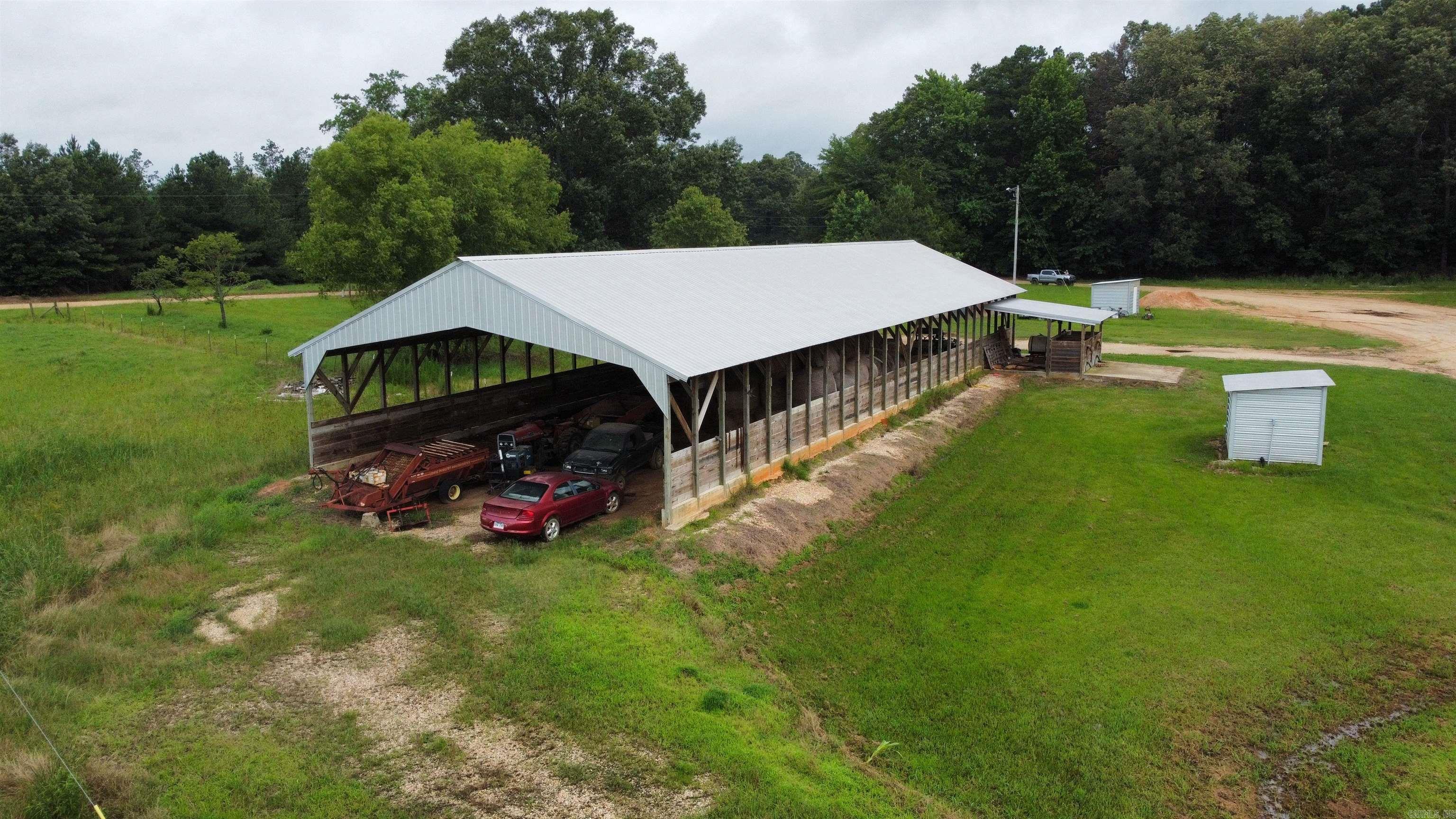 1613 N Bradley 8  Banks, AR