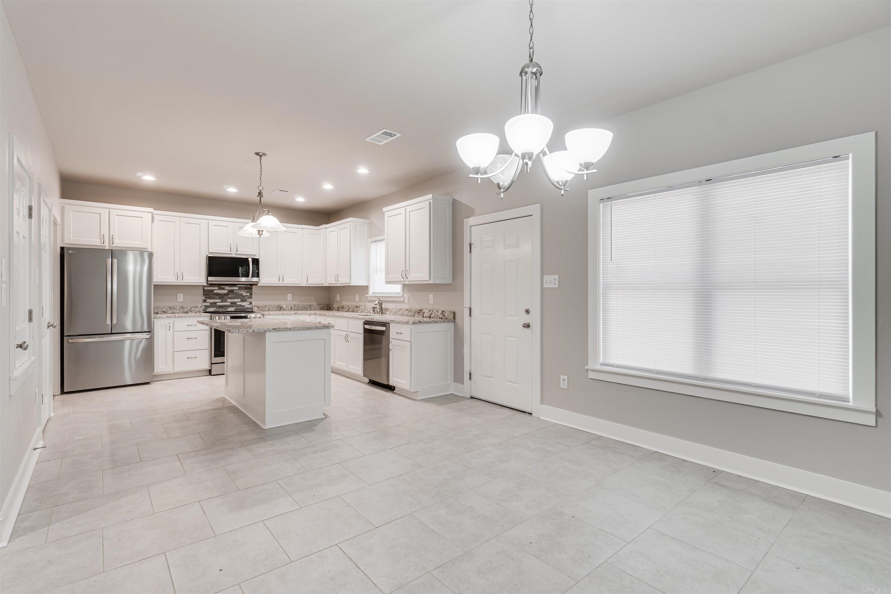 1906 Hutto  Conway, AR